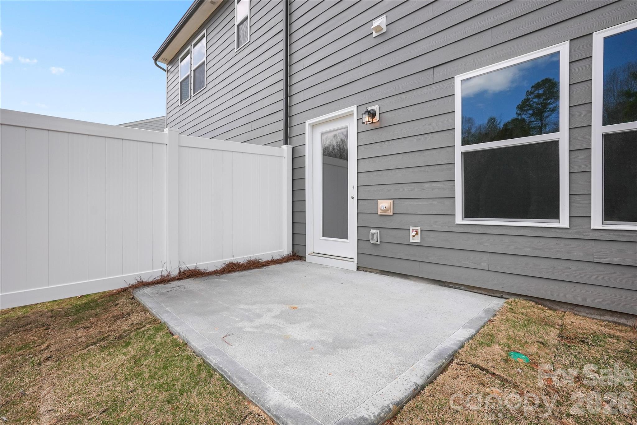 11916 Oak Street Property Photo 26
