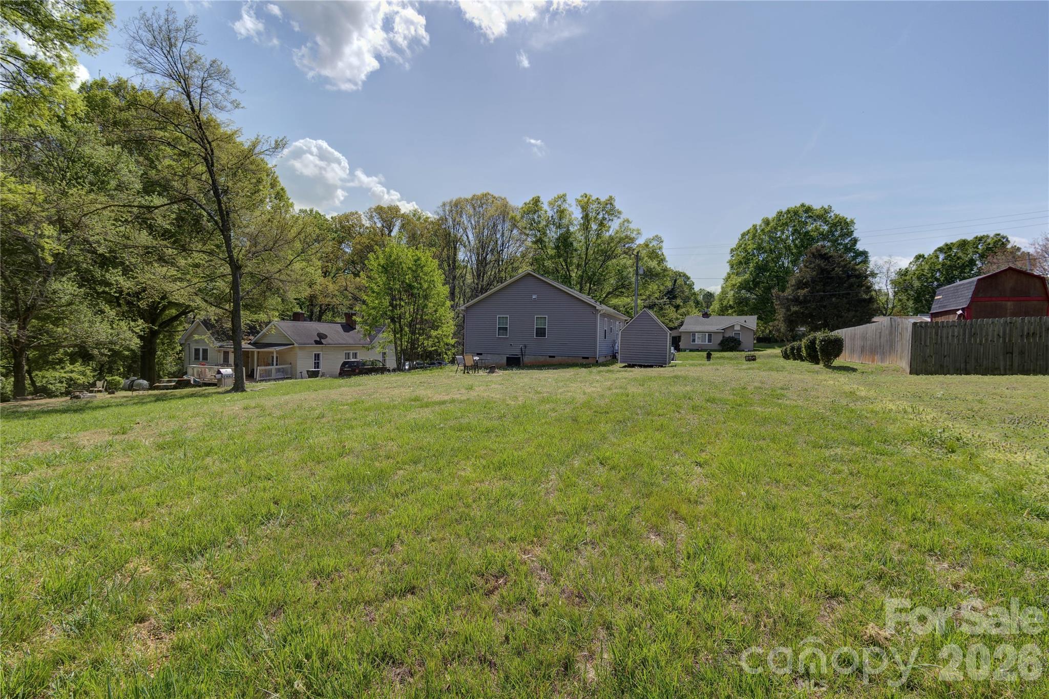 419 N Academy Street Property Photo 9
