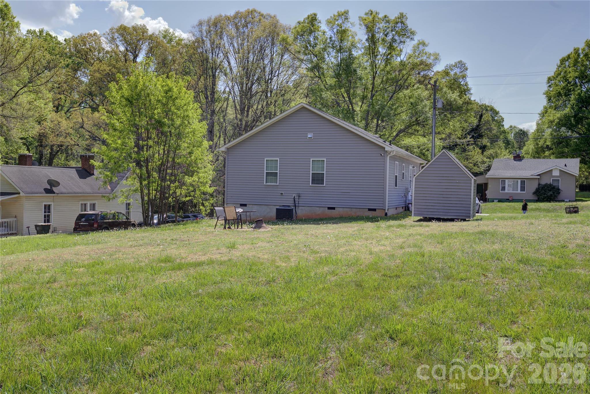 419 N Academy Street Property Photo 10