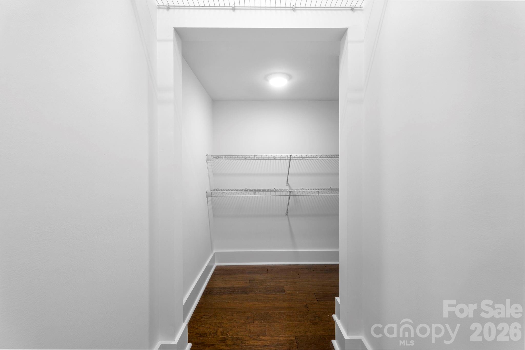 609 Welker Street Property Photo 15