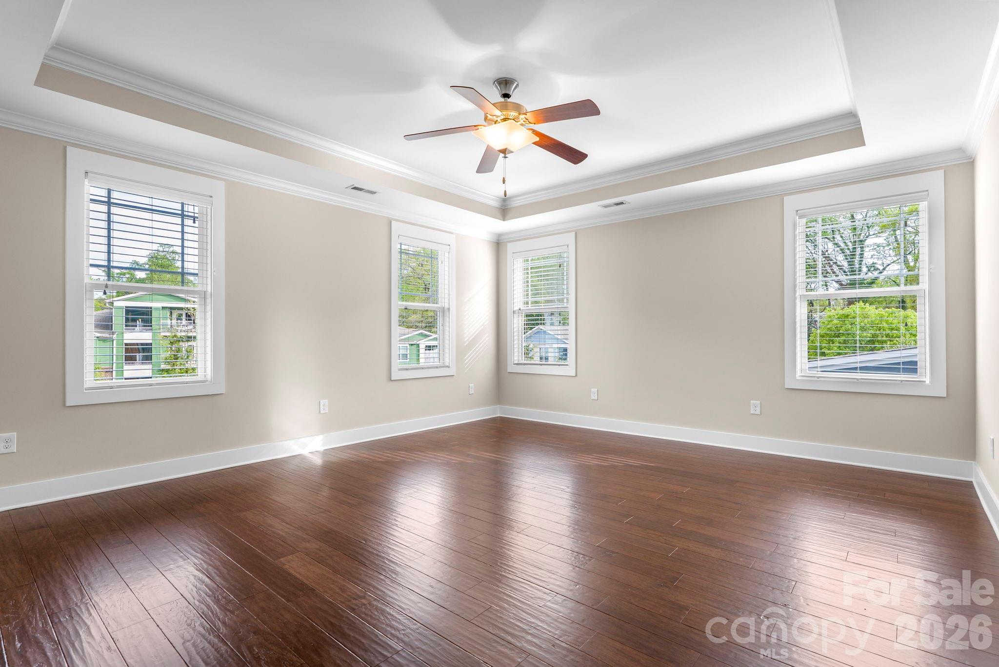 609 Welker Street Property Photo 23