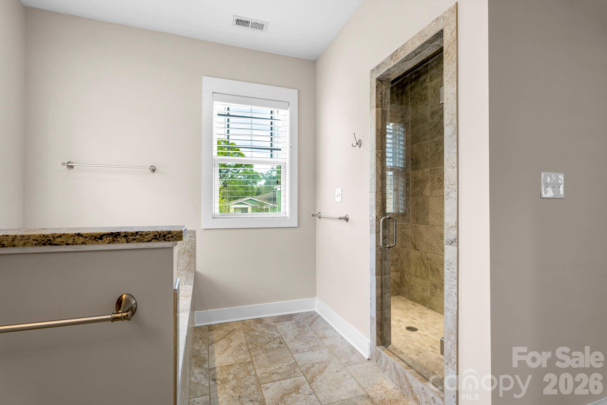 609 Welker Street Property Photo 27