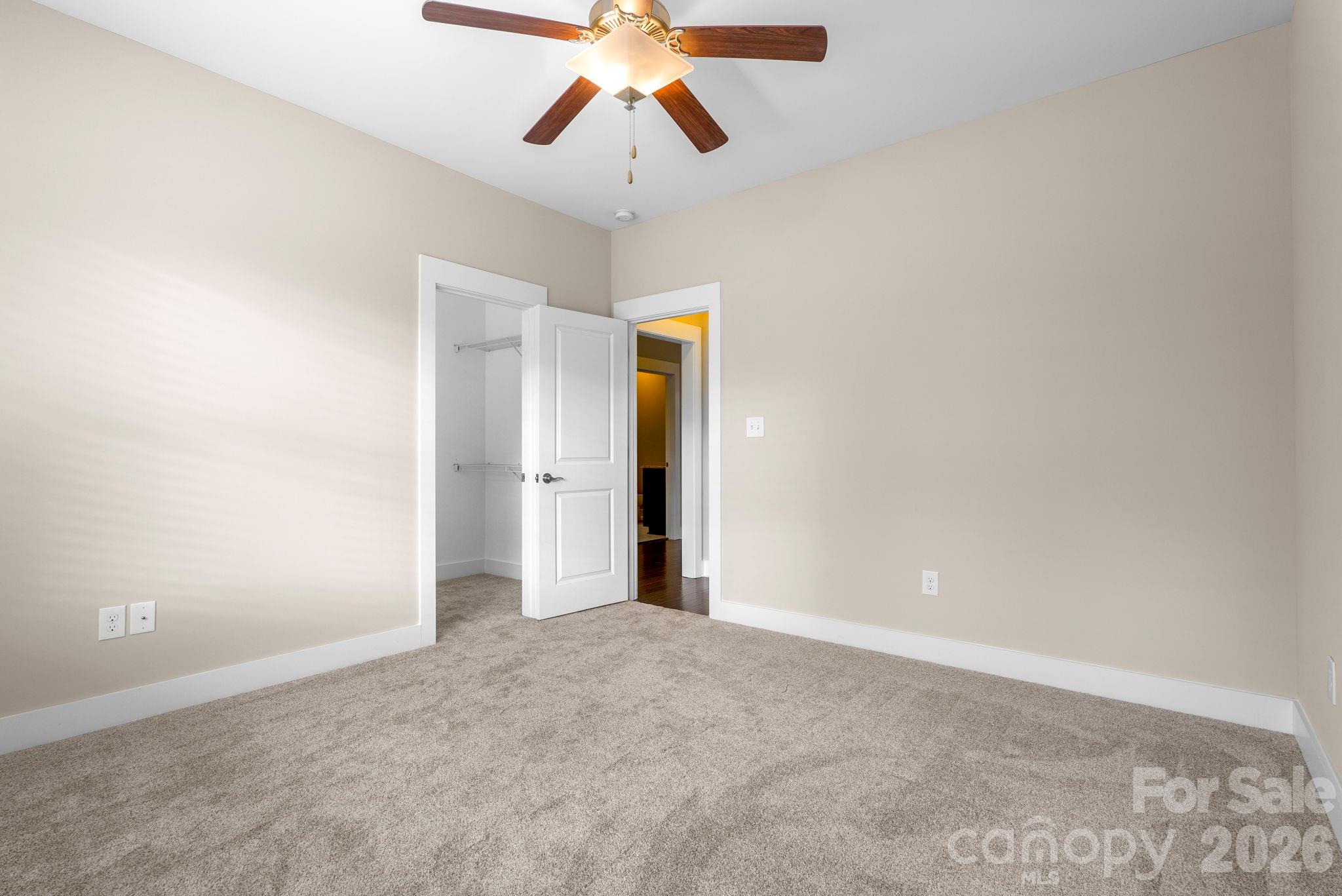 609 Welker Street Property Photo 32