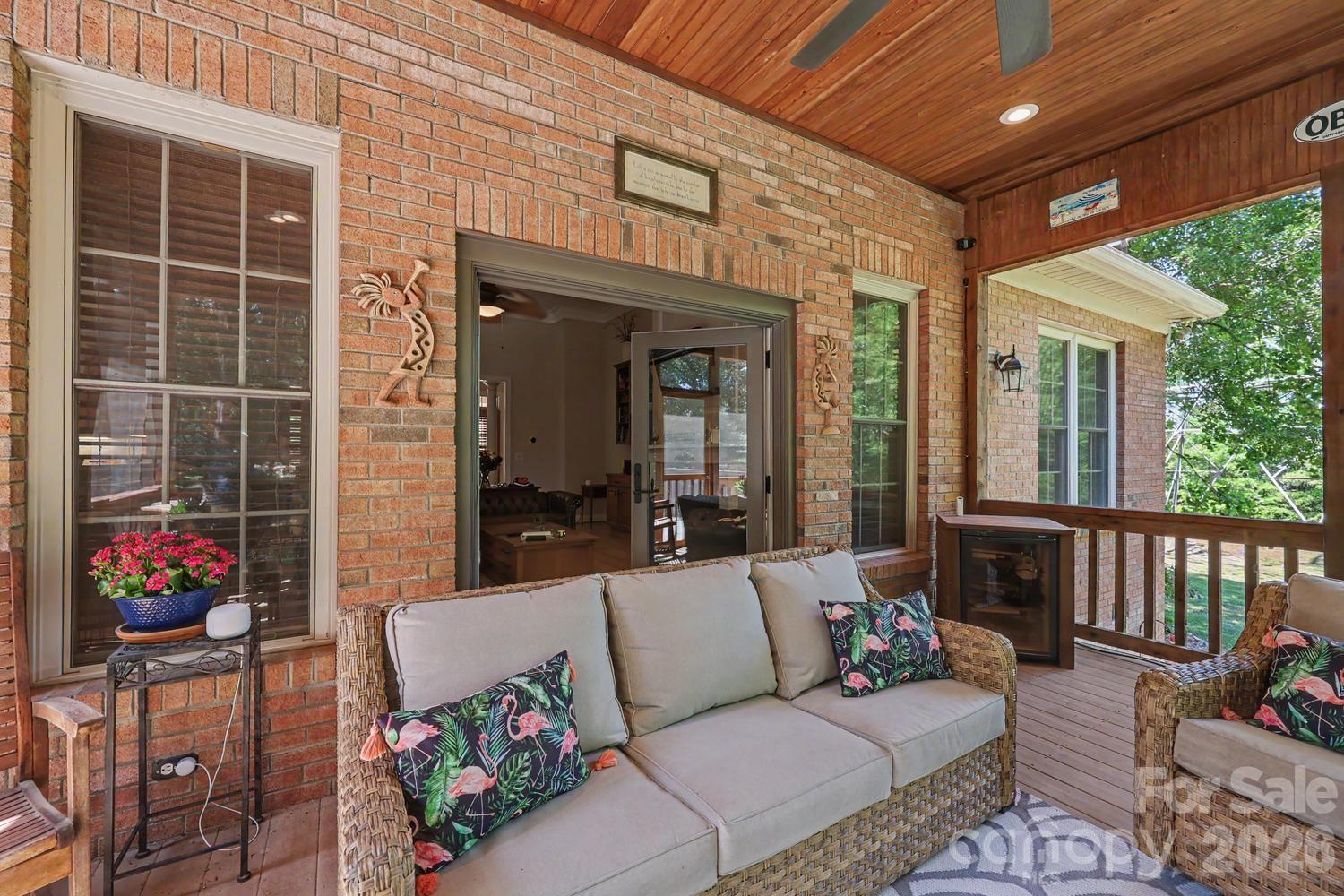 225 Highland Forest Drive 11 Property Photo 29