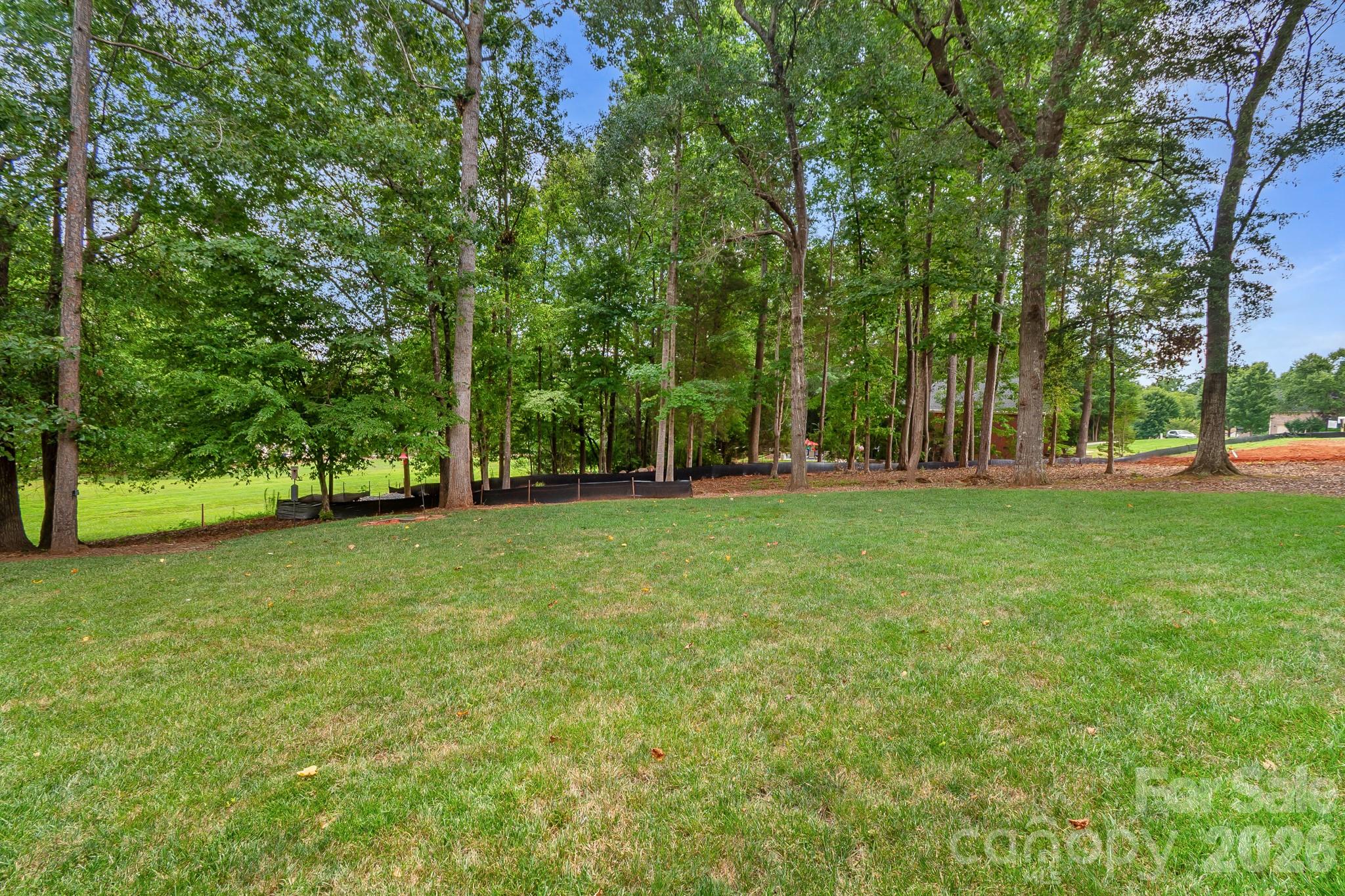 225 Highland Forest Drive 11 Property Photo 32