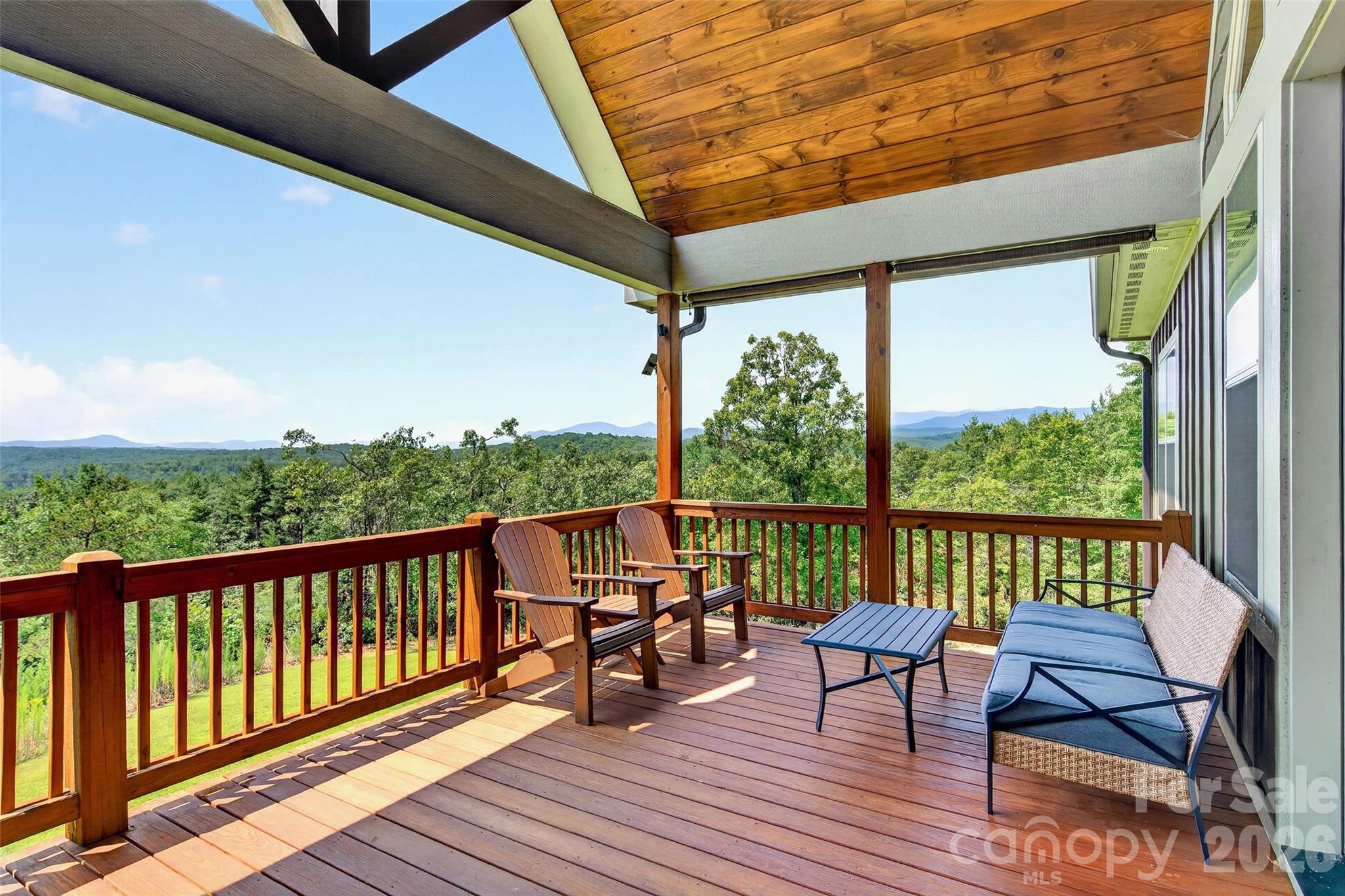 207 Lake Crest Drive 11 Property Photo 14