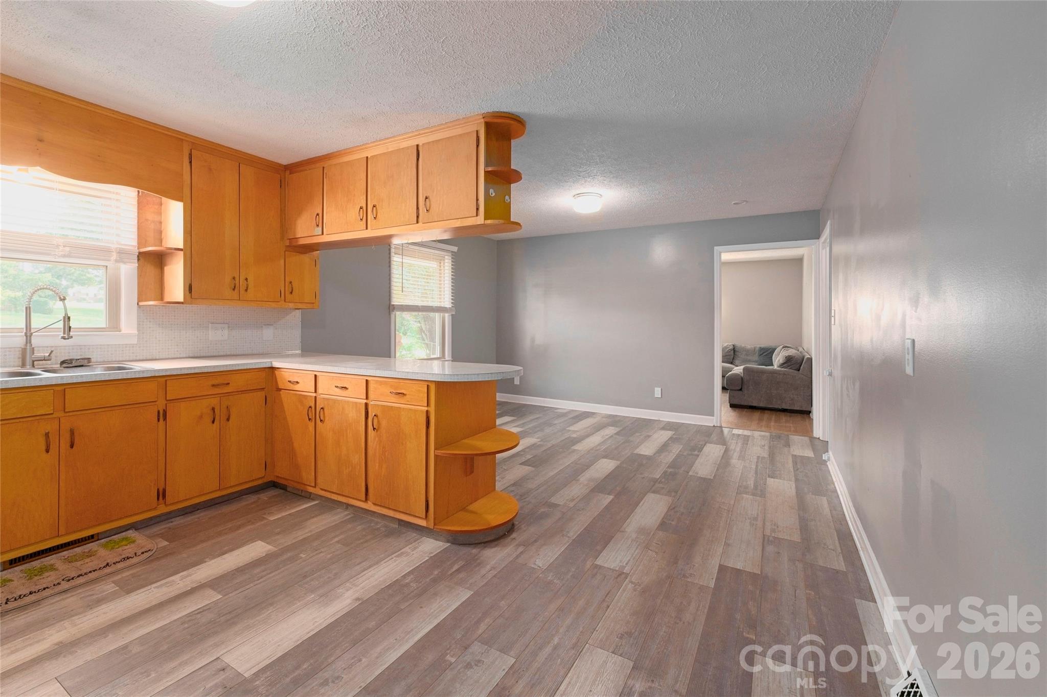 103 Regina Drive Property Photo 8