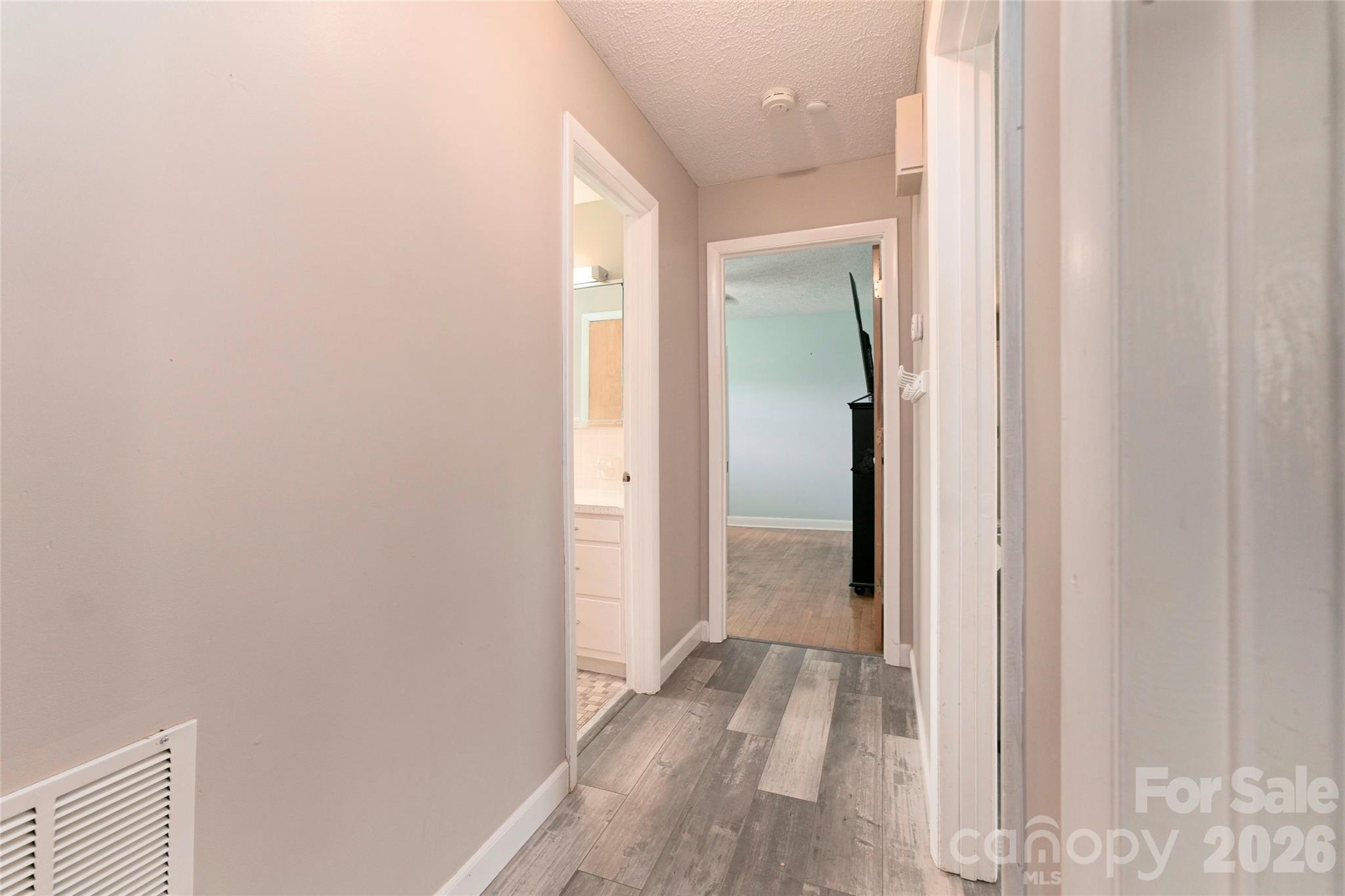 103 Regina Drive Property Photo 10
