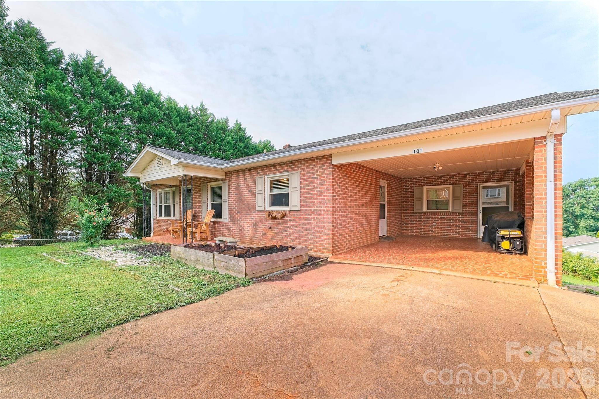 103 Regina Drive Property Photo 32