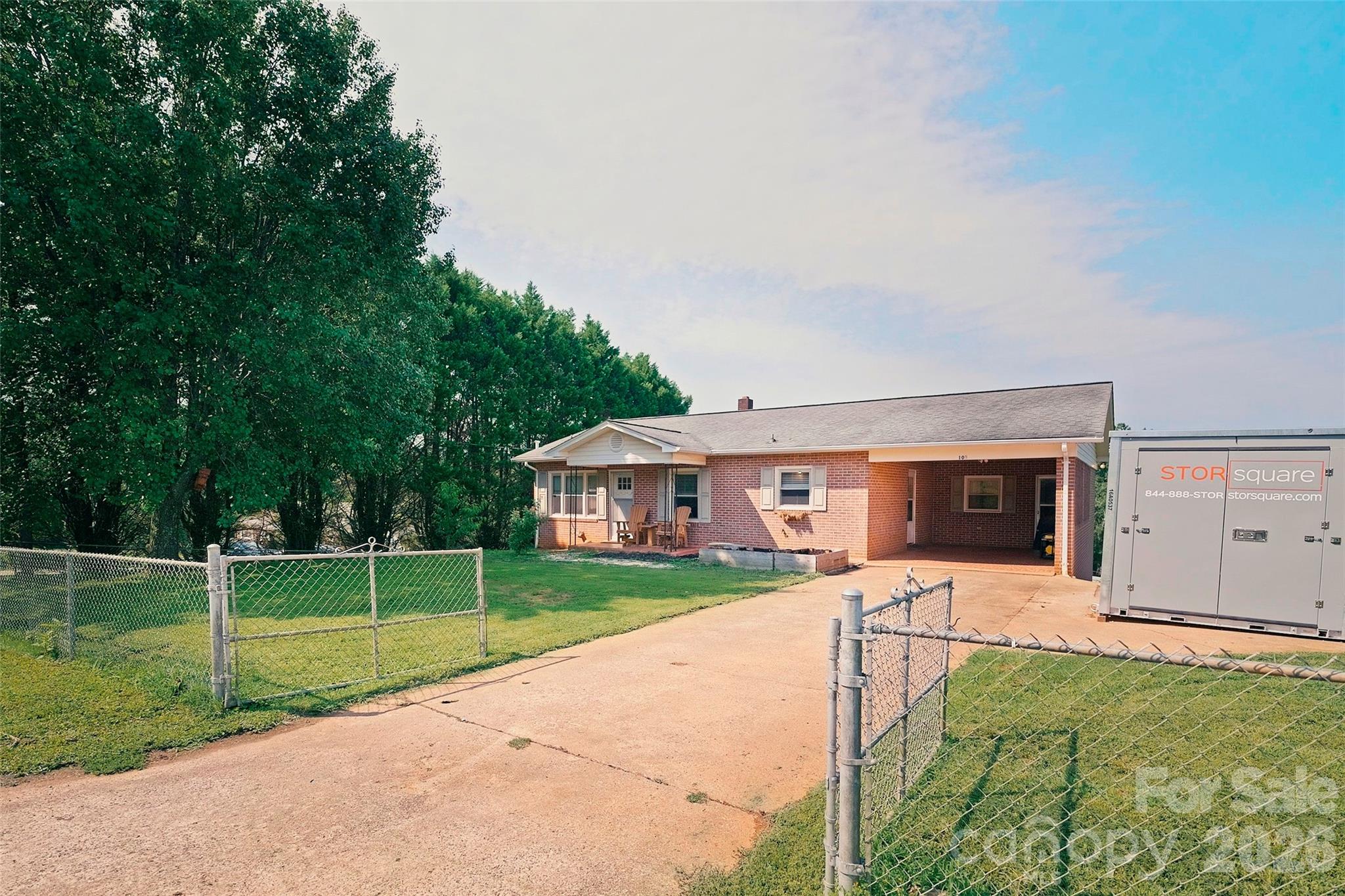 103 Regina Drive Property Photo 36