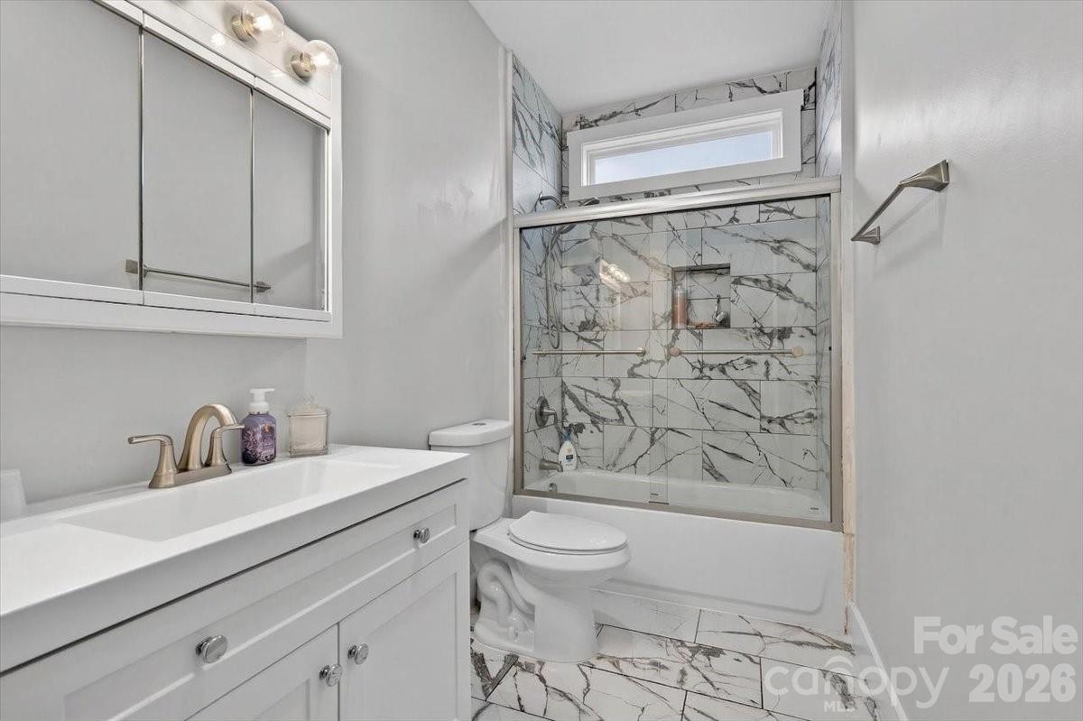 7326 Cotton Ridge Drive Property Photo 10