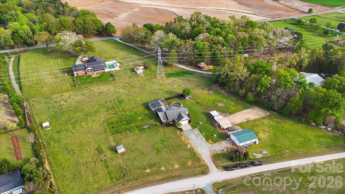 7326 Cotton Ridge Drive Property Photo 28