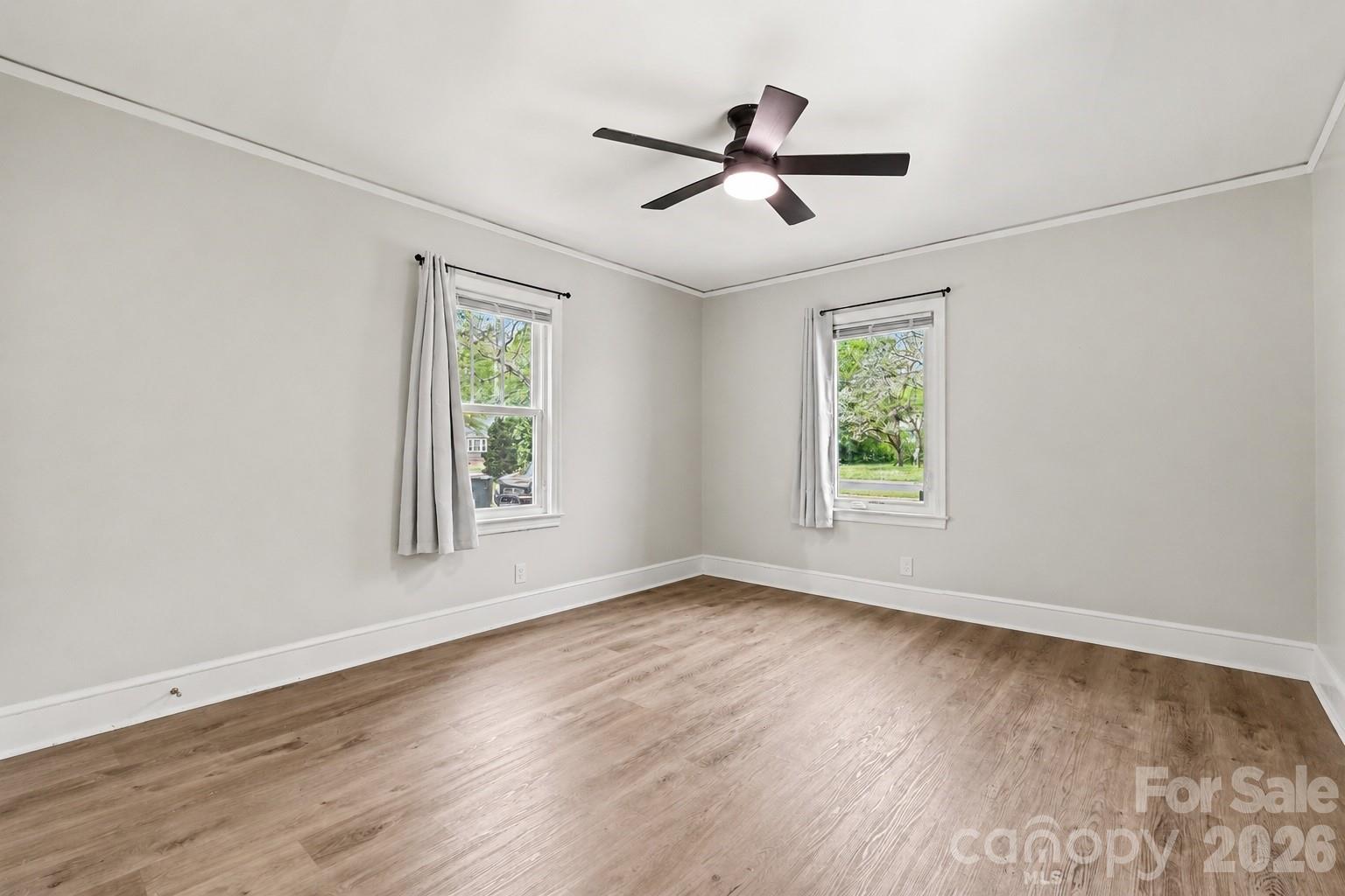 877 S Confederate Avenue Property Photo 11