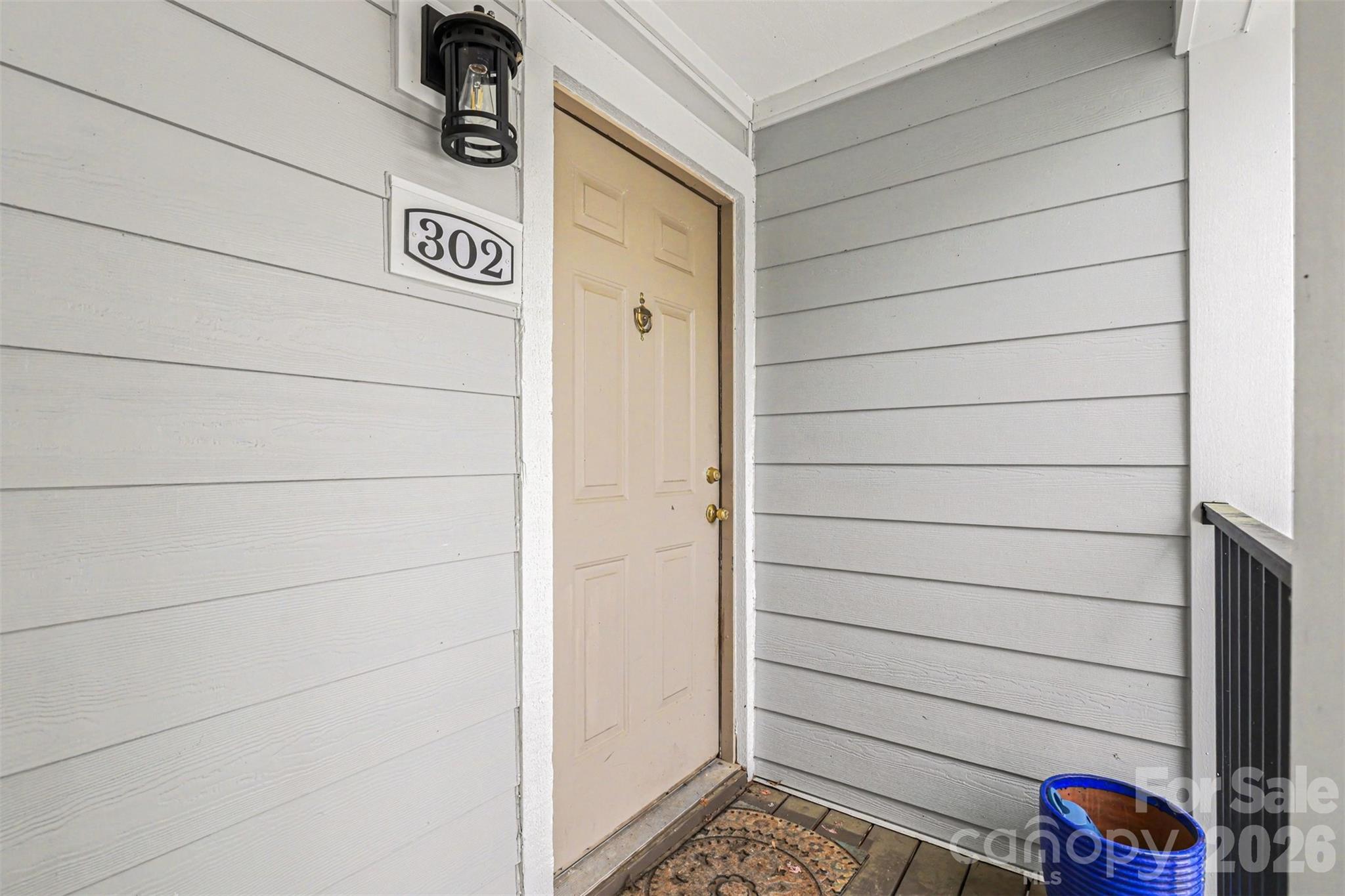 18809 Nautical Drive 302 Property Photo 4