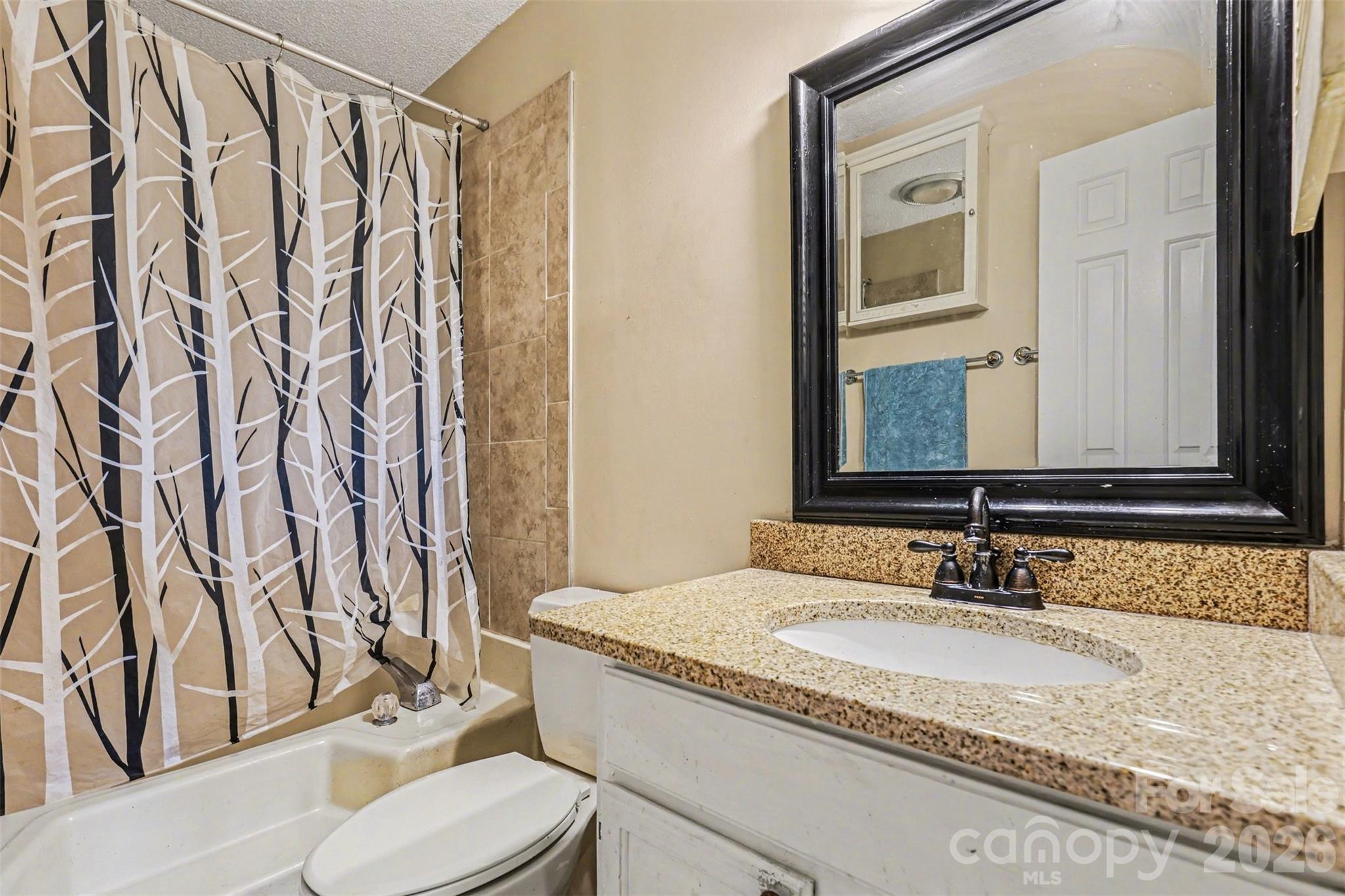 18809 Nautical Drive 302 Property Photo 15