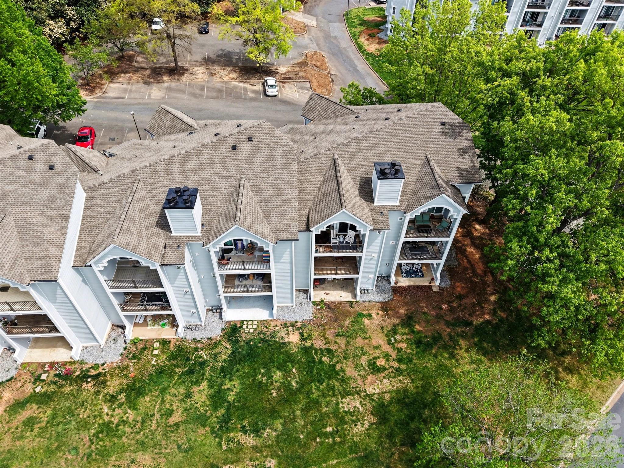 18809 Nautical Drive 302 Property Photo 17