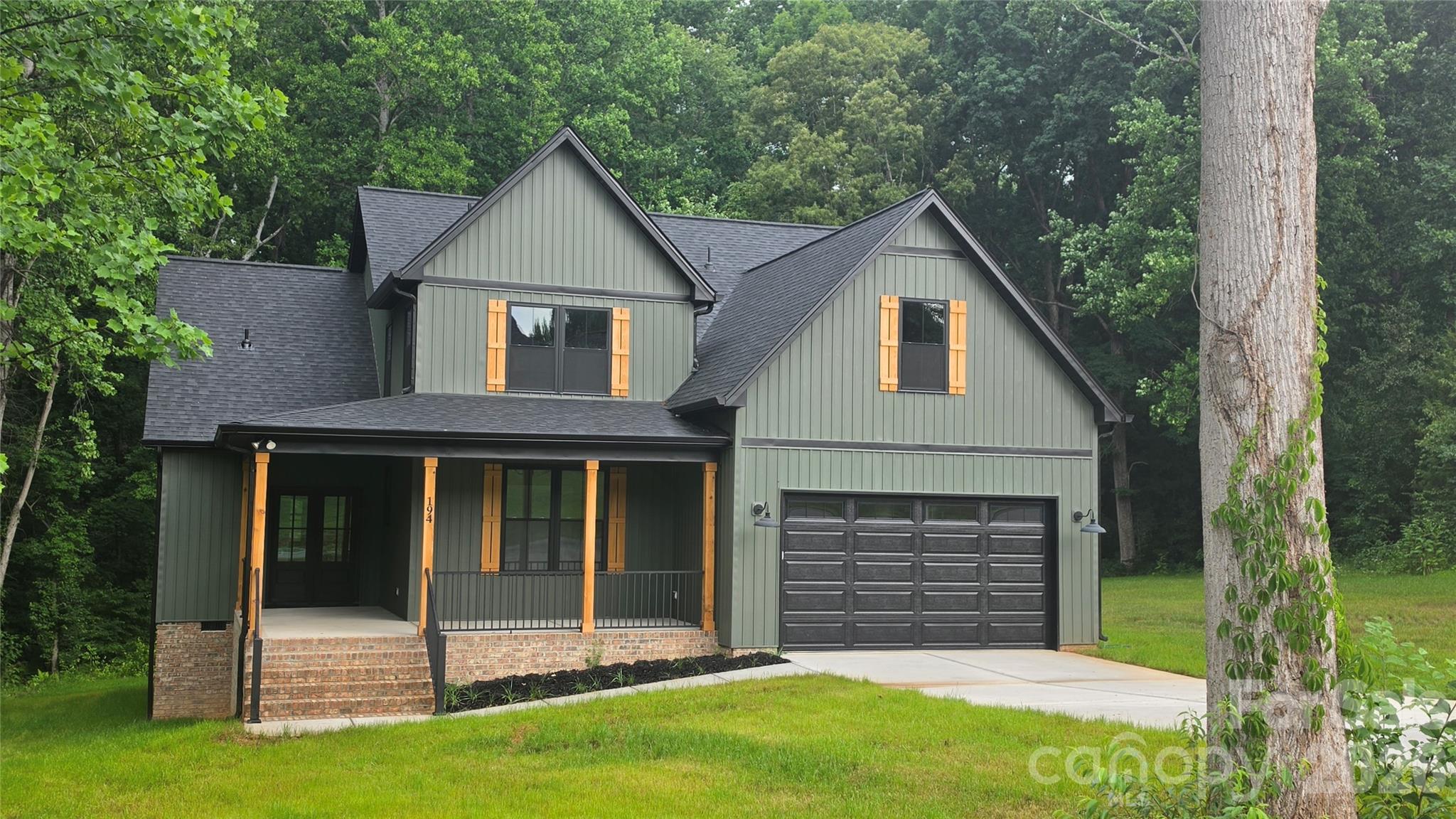194 Donsdale Drive Property Photo 3