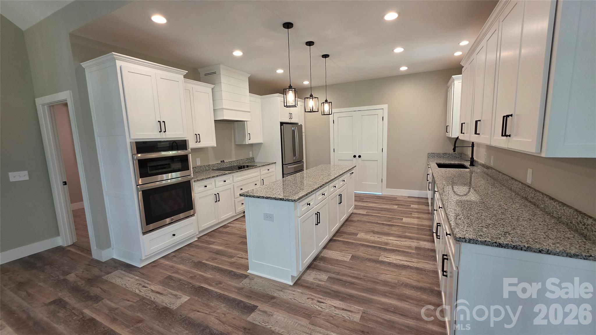 194 Donsdale Drive Property Photo 27