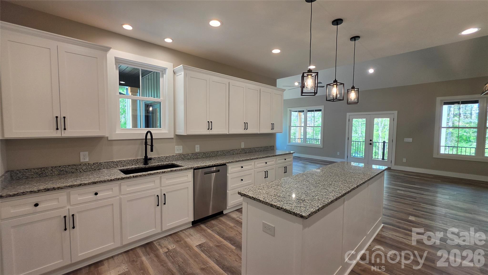 194 Donsdale Drive Property Photo 28