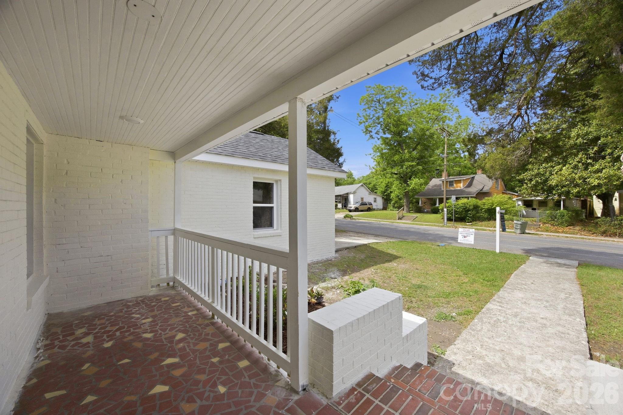 304 Ashford Street Property Photo 22