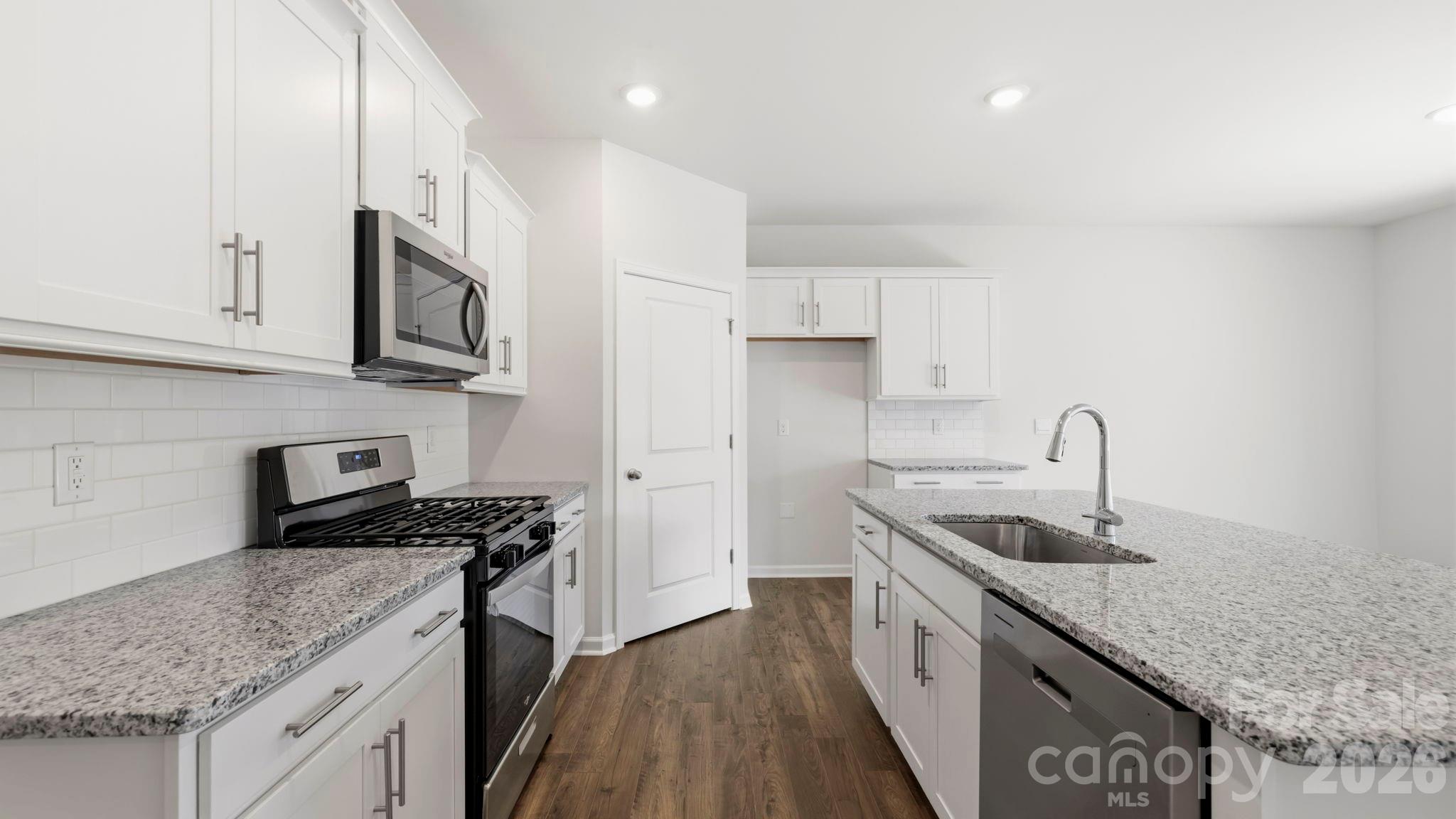 85 Ridgehaven Drive Property Photo 3