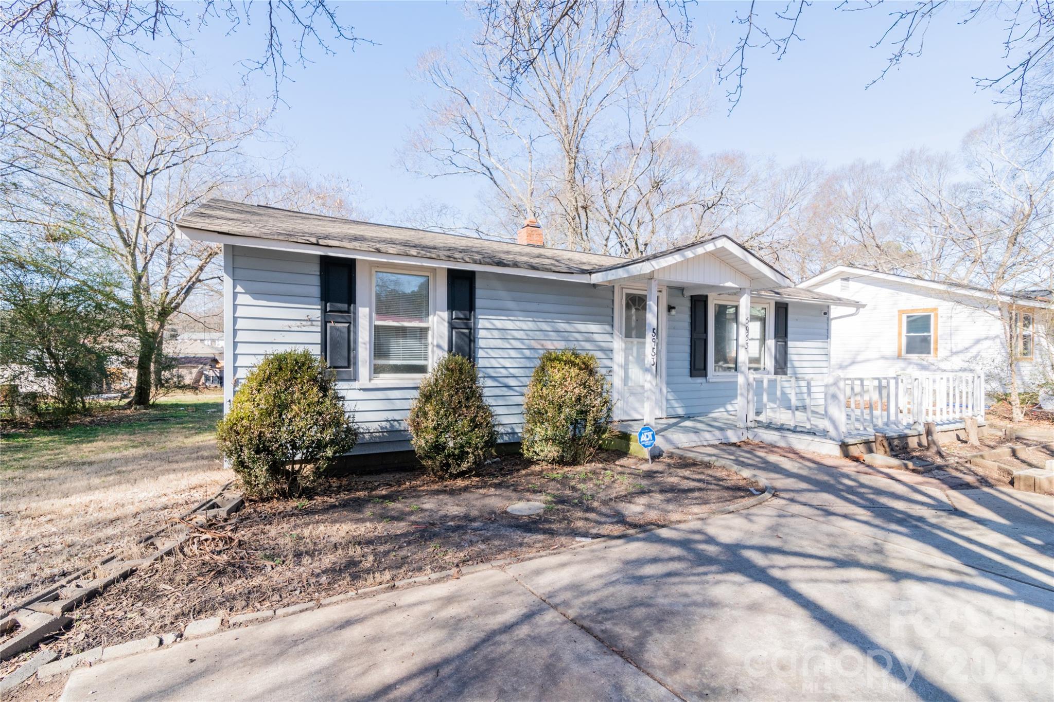 5953 Yale Avenue Property Photo 1
