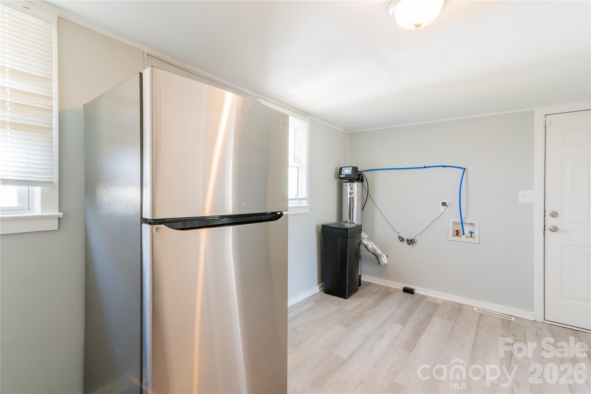 5953 Yale Avenue Property Photo 8