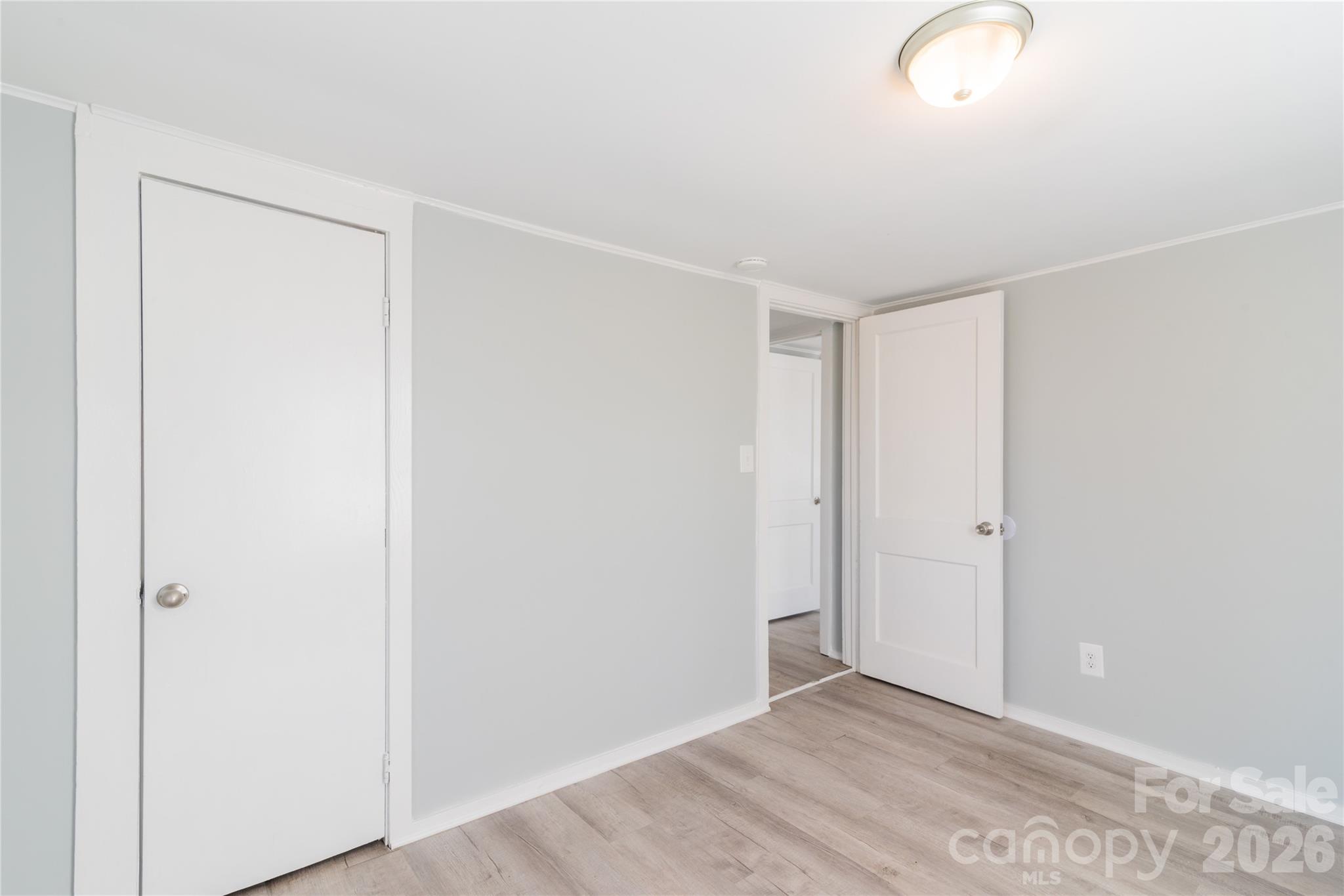 5953 Yale Avenue Property Photo 12