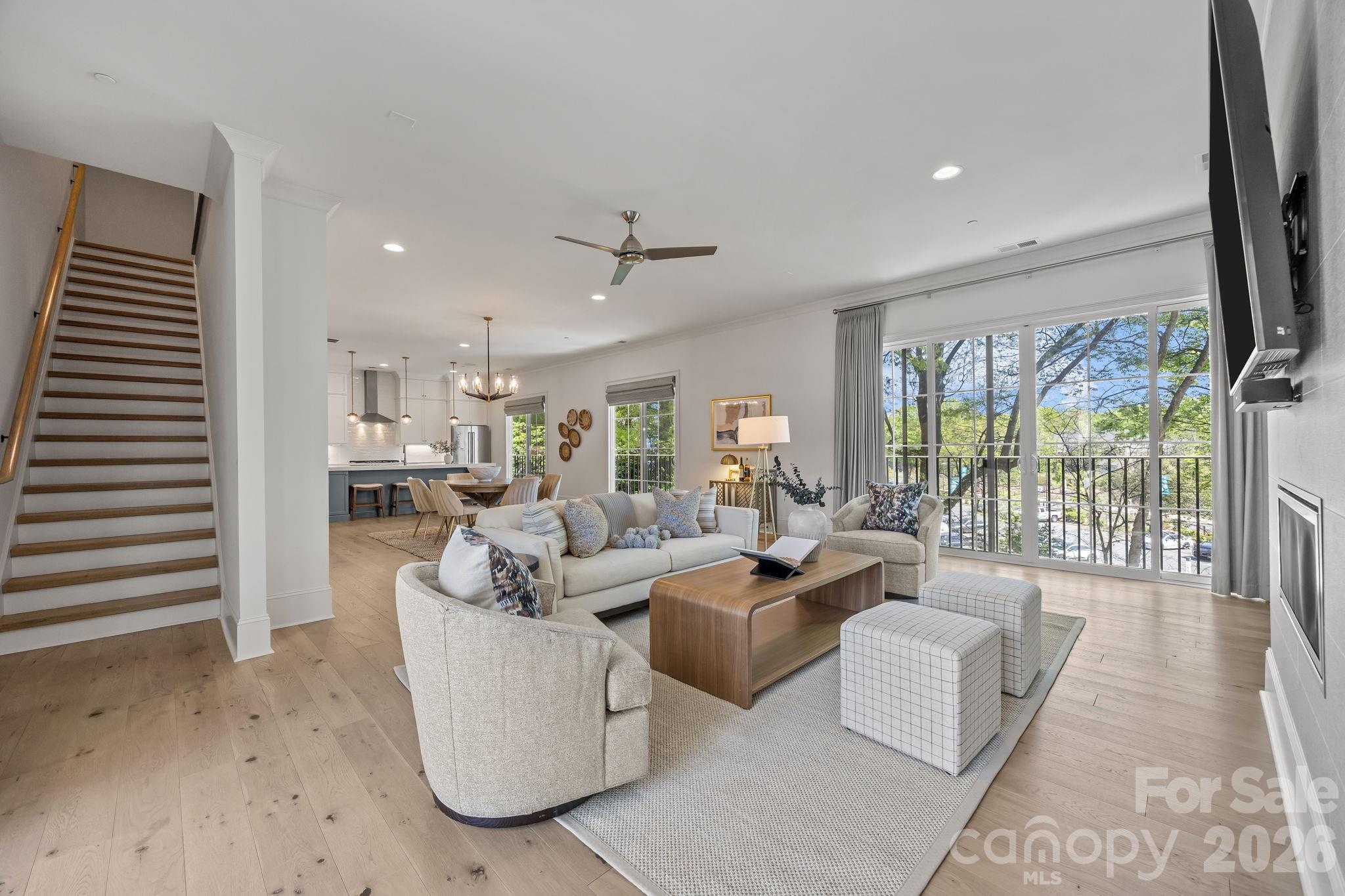 1708 Lombardy Circle D Property Photo 13
