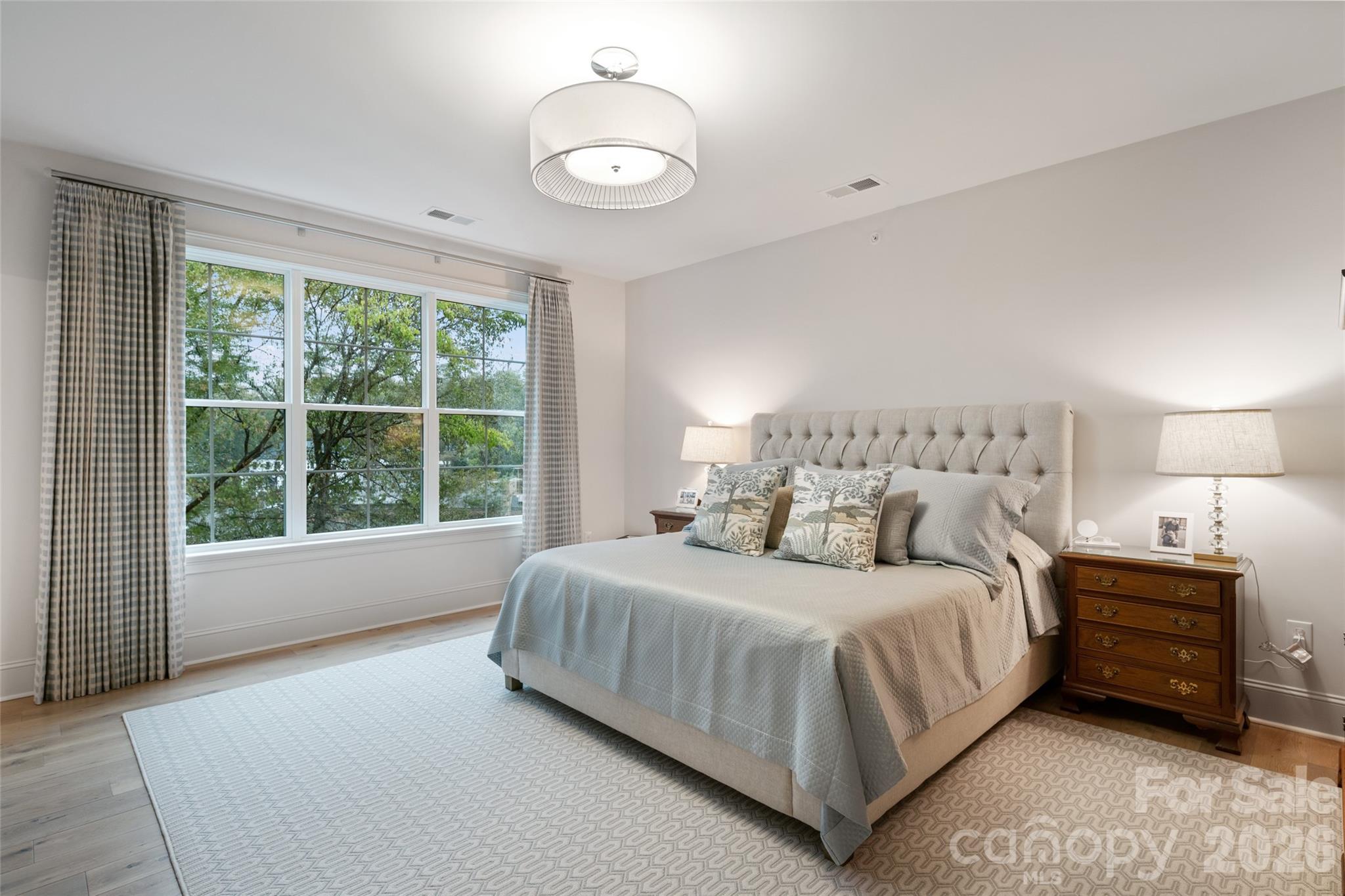 1708 Lombardy Circle D Property Photo 18