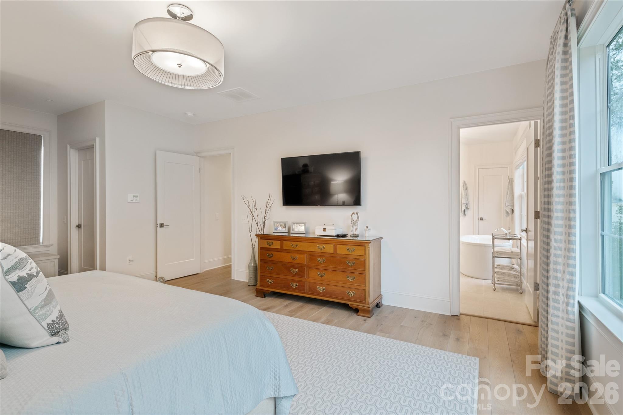 1708 Lombardy Circle D Property Photo 19