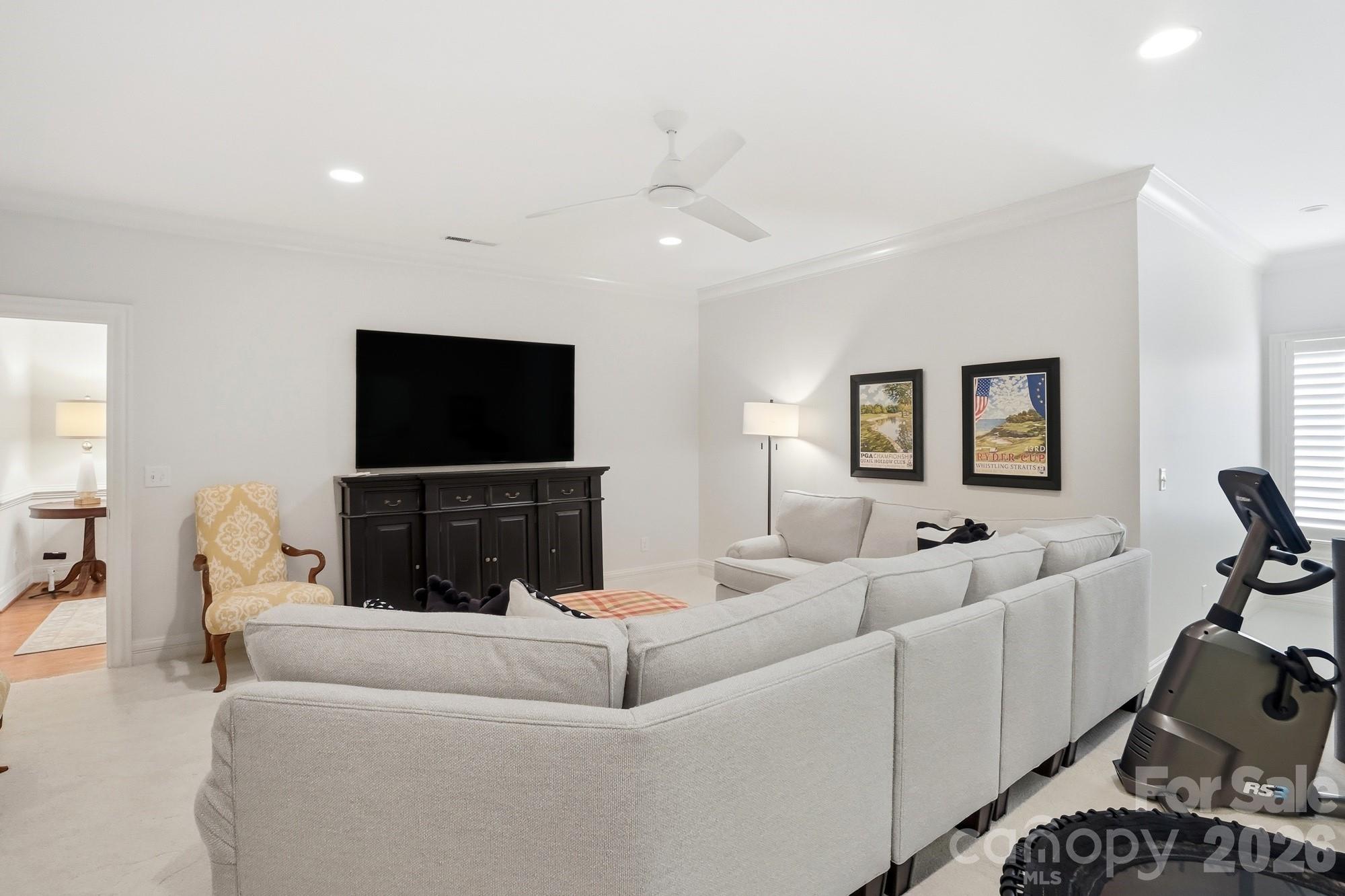 5212 Shepley Court Property Photo 33