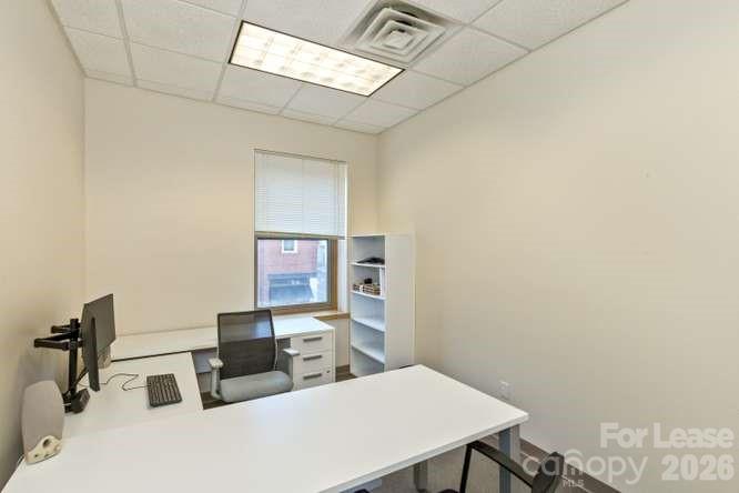 56 College Street 201 Property Photo 11