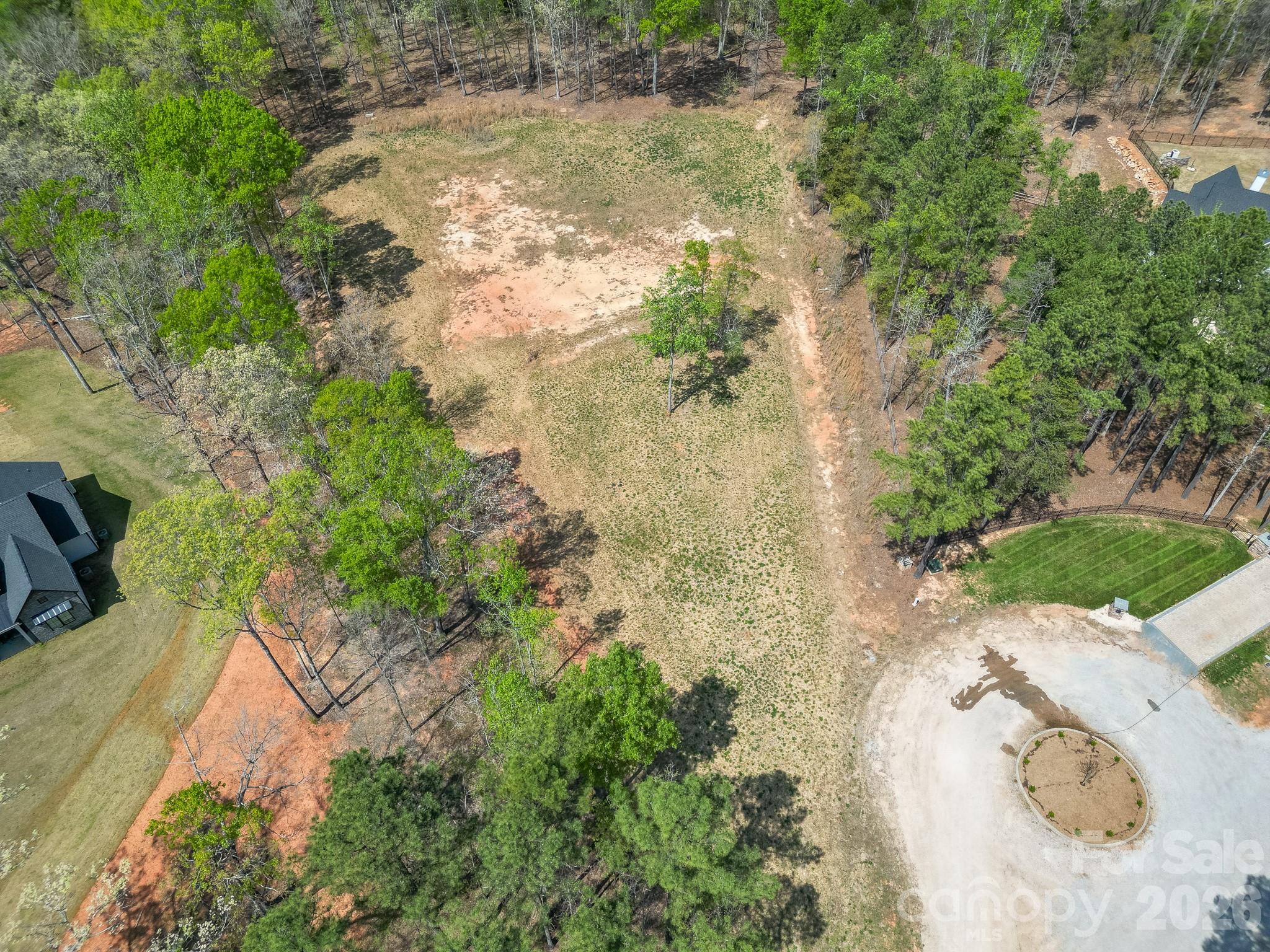 2170 Two Sisters Drive Property Photo 15