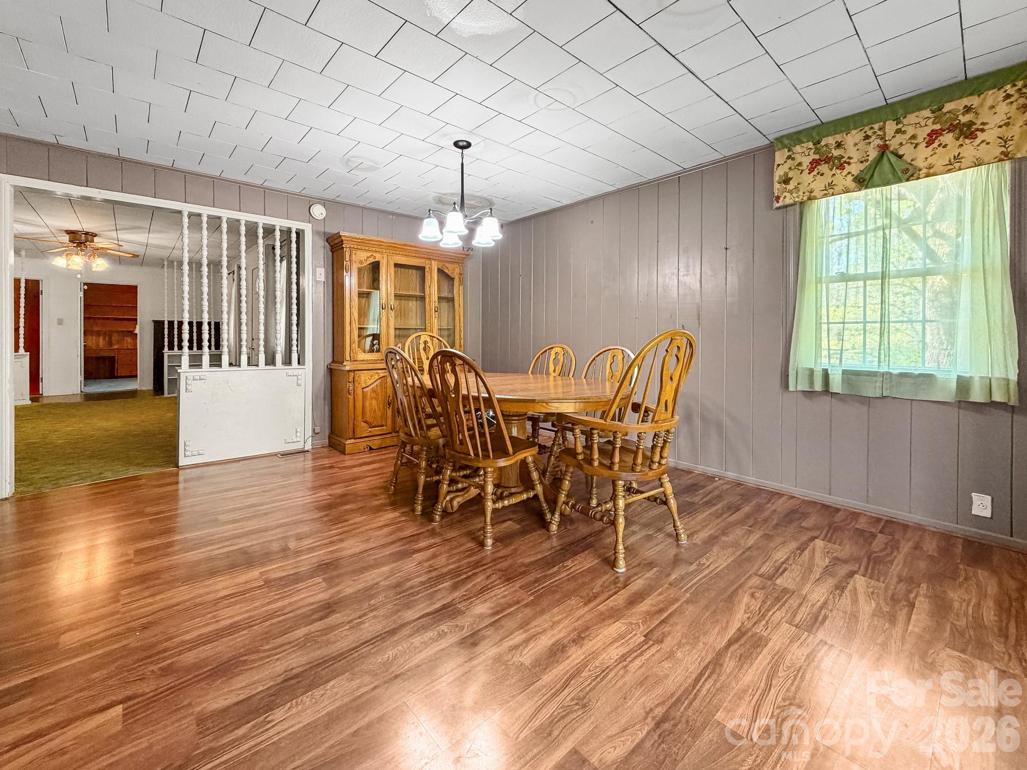 1401 E Union Street Property Photo 10