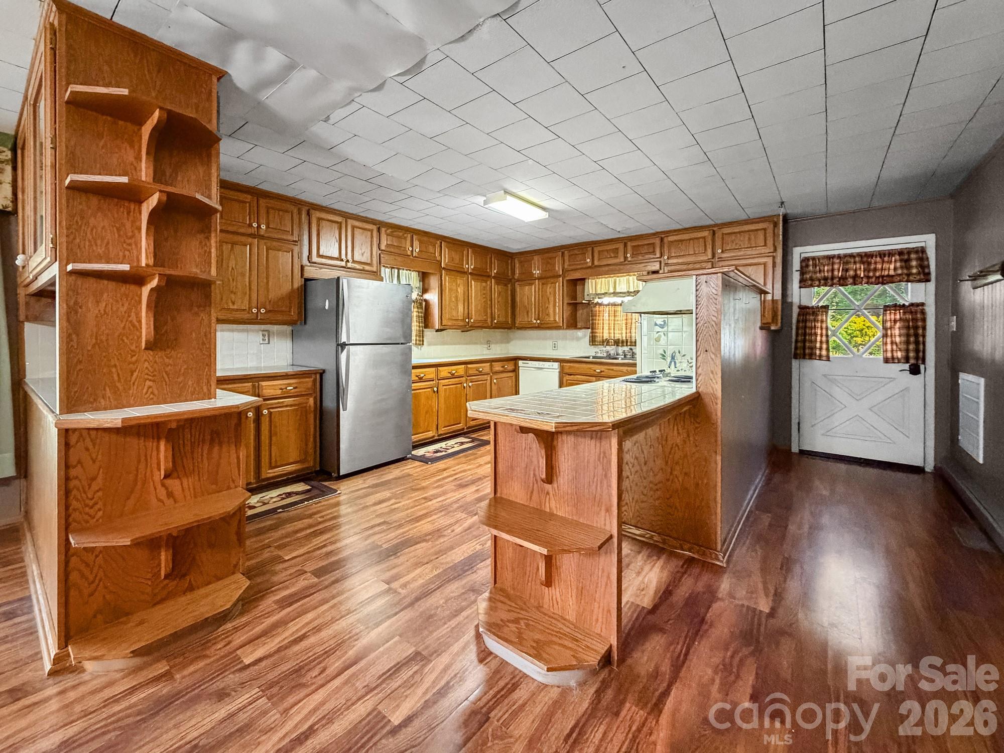 1401 E Union Street Property Photo 15
