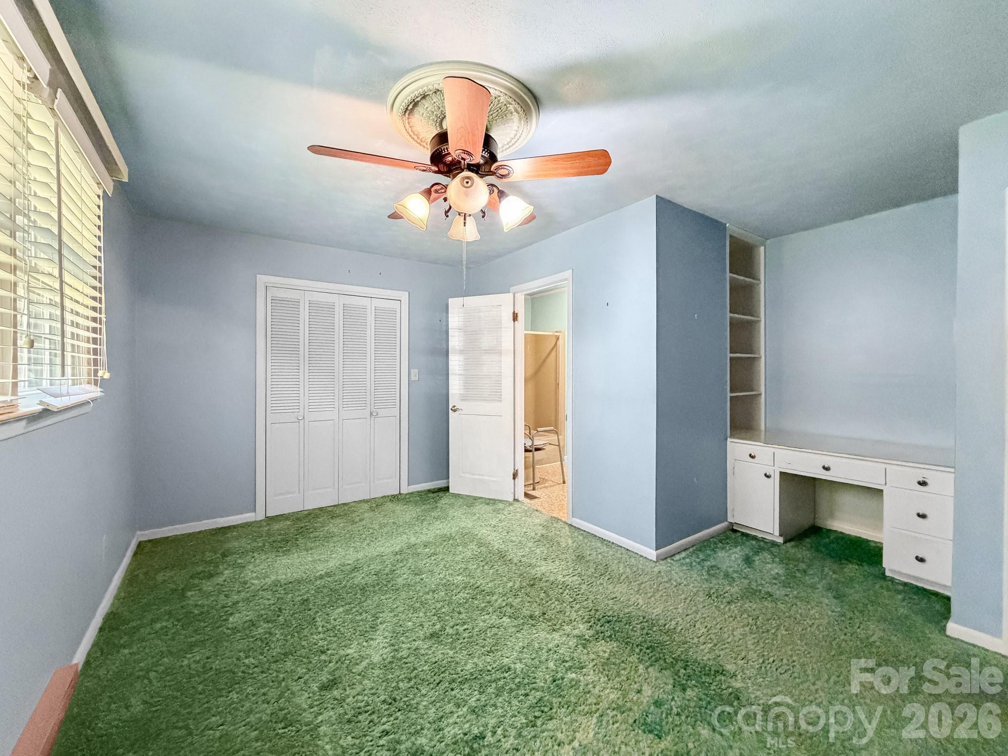 1401 E Union Street Property Photo 23
