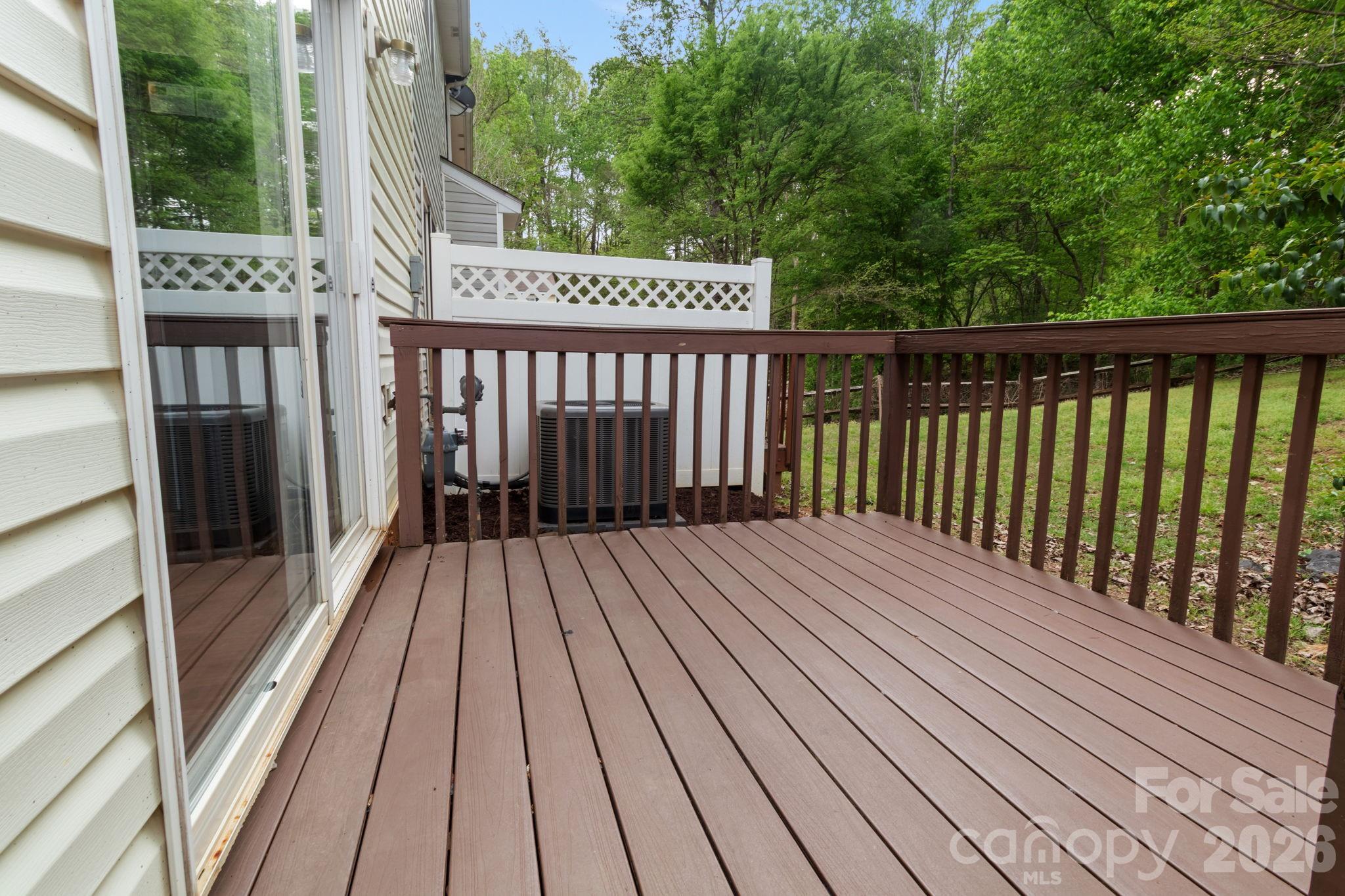 407 Delta Drive Property Photo 27