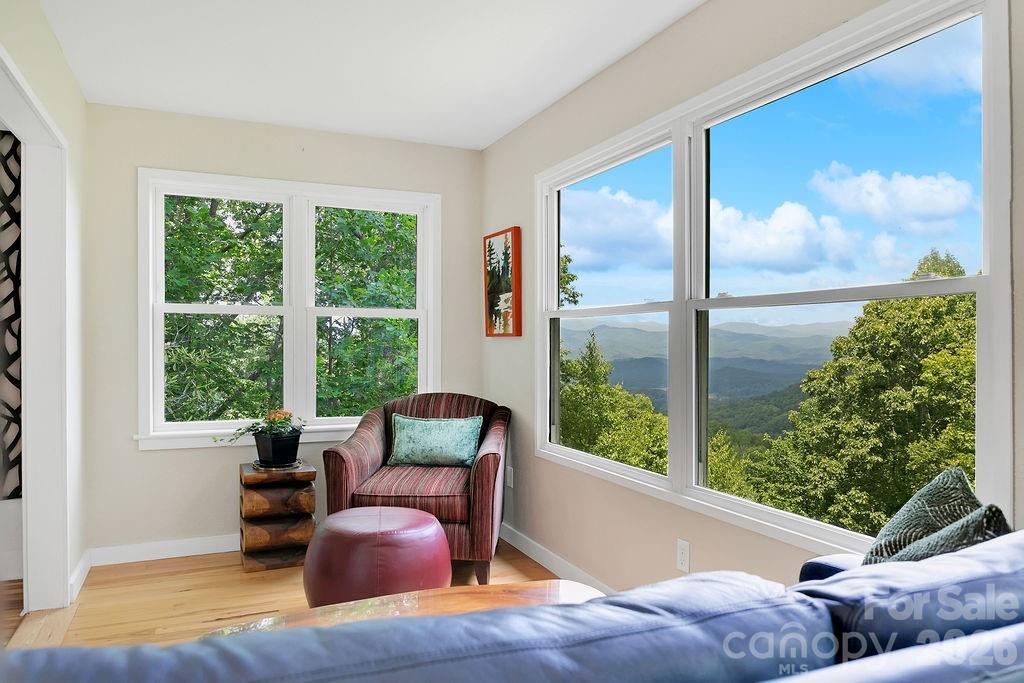 216 Tinequa Drive Property Photo 17