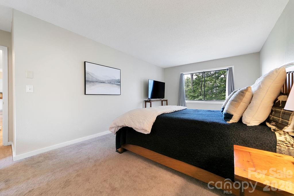 216 Tinequa Drive Property Photo 31
