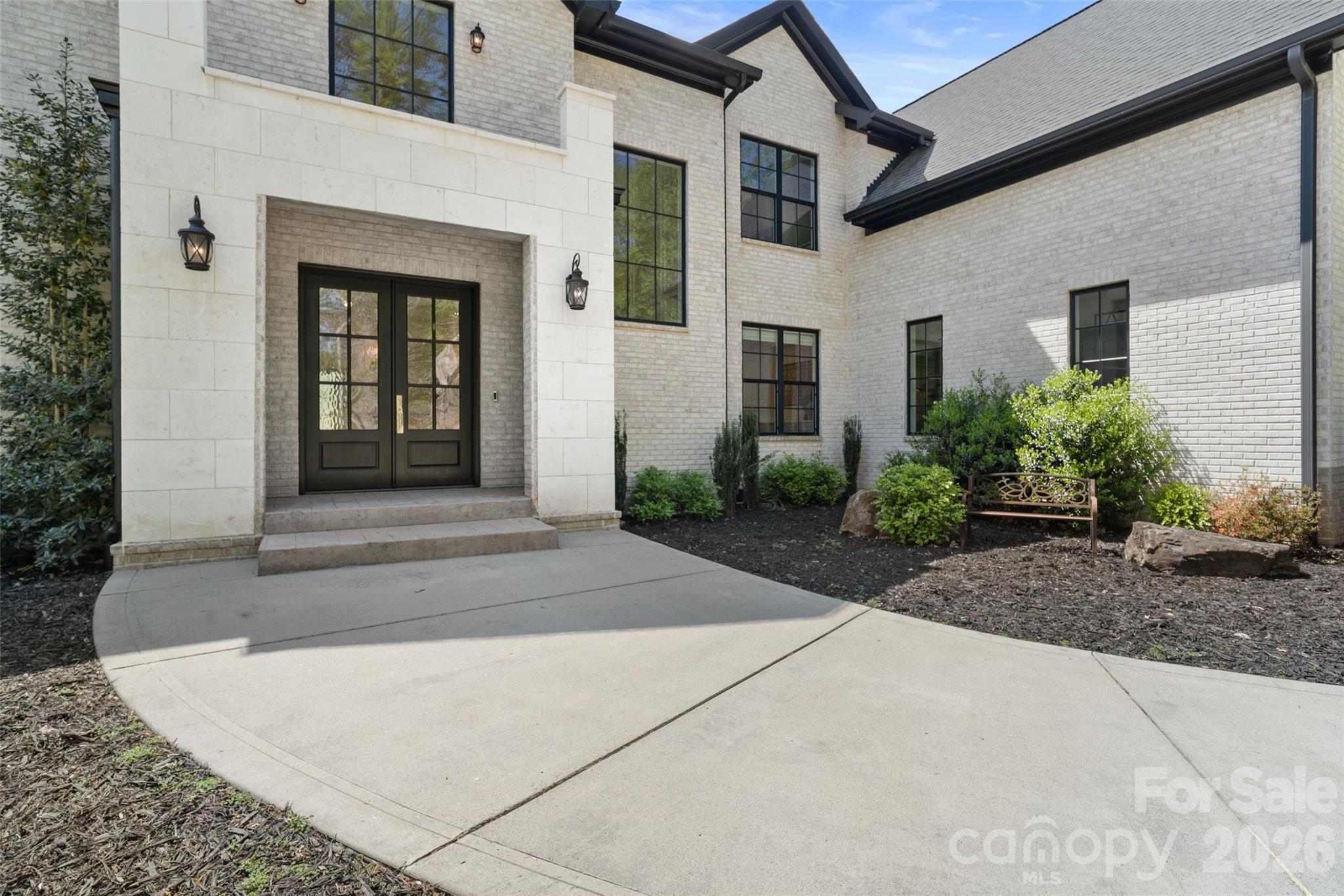 7021 Stirrup Court Property Photo 4