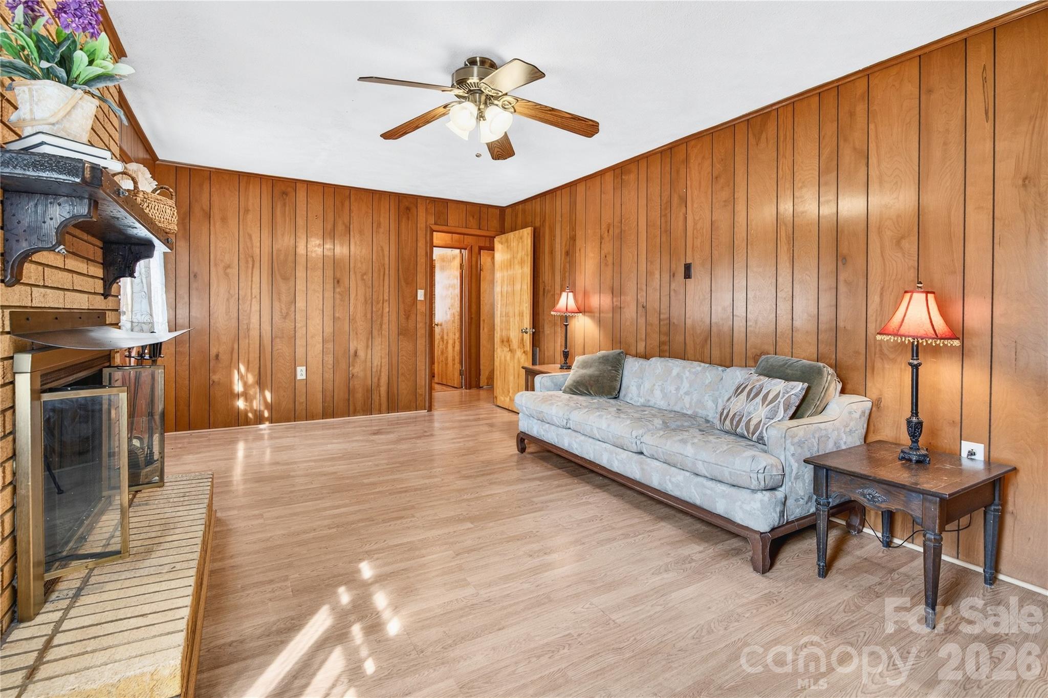 821 Woods Drive Property Photo 4
