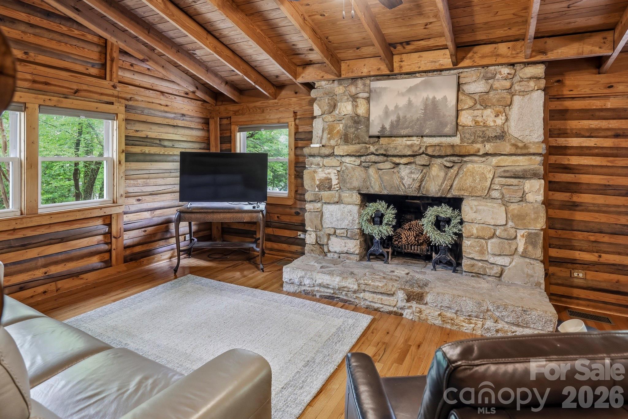 118 Rock Point Road Property Photo 12