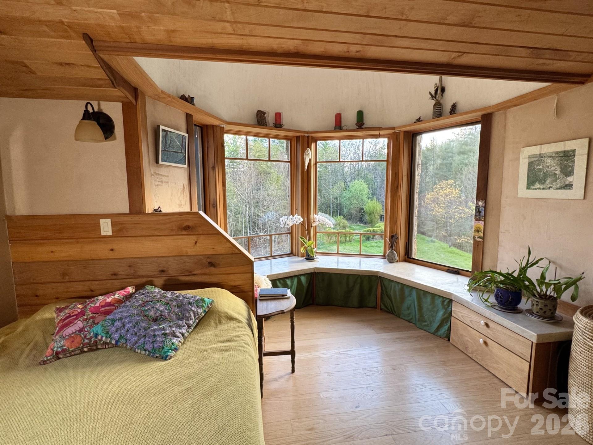 1422 Middle Fork Road Property Photo 26