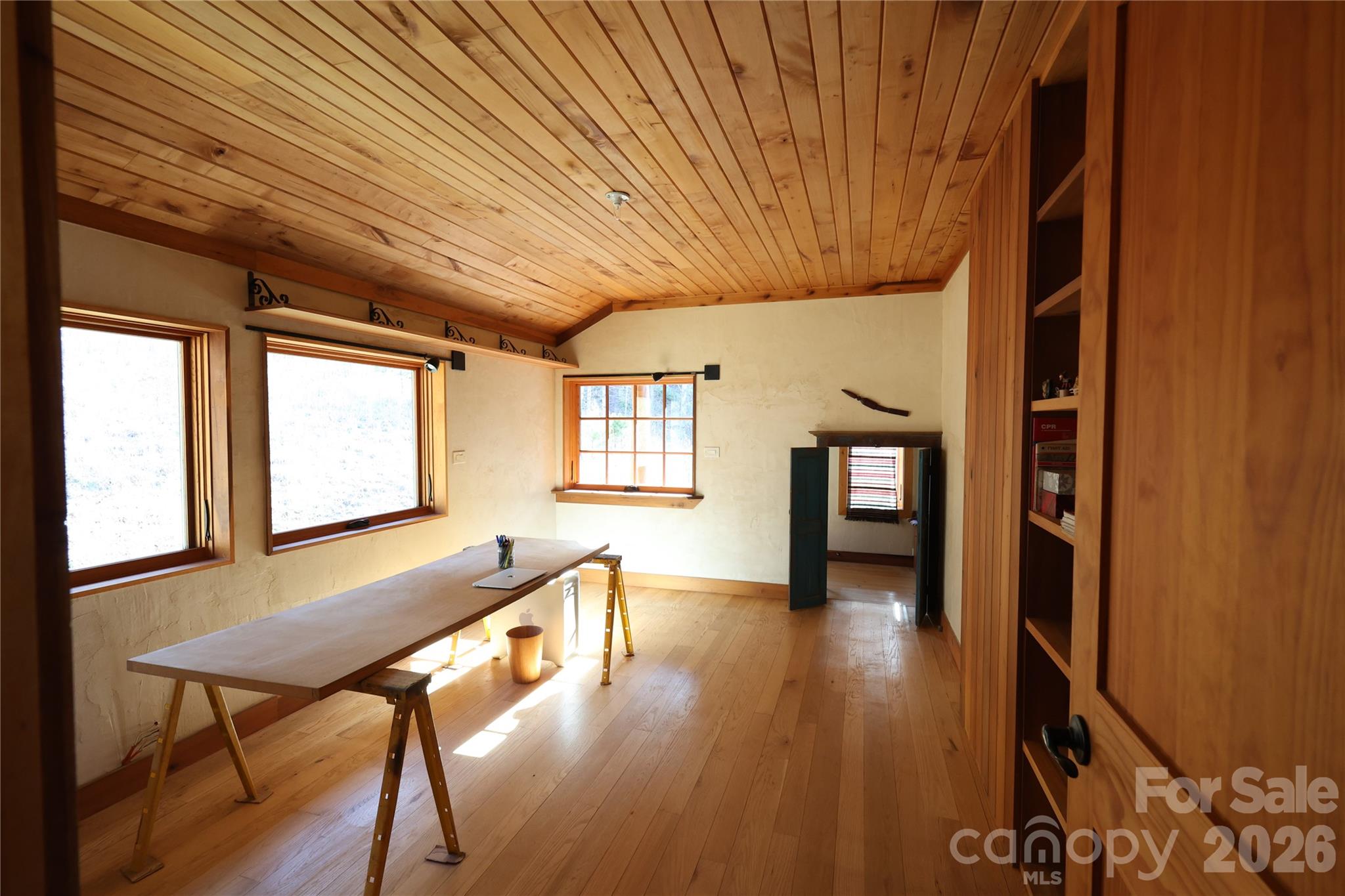 1422 Middle Fork Road Property Photo 33