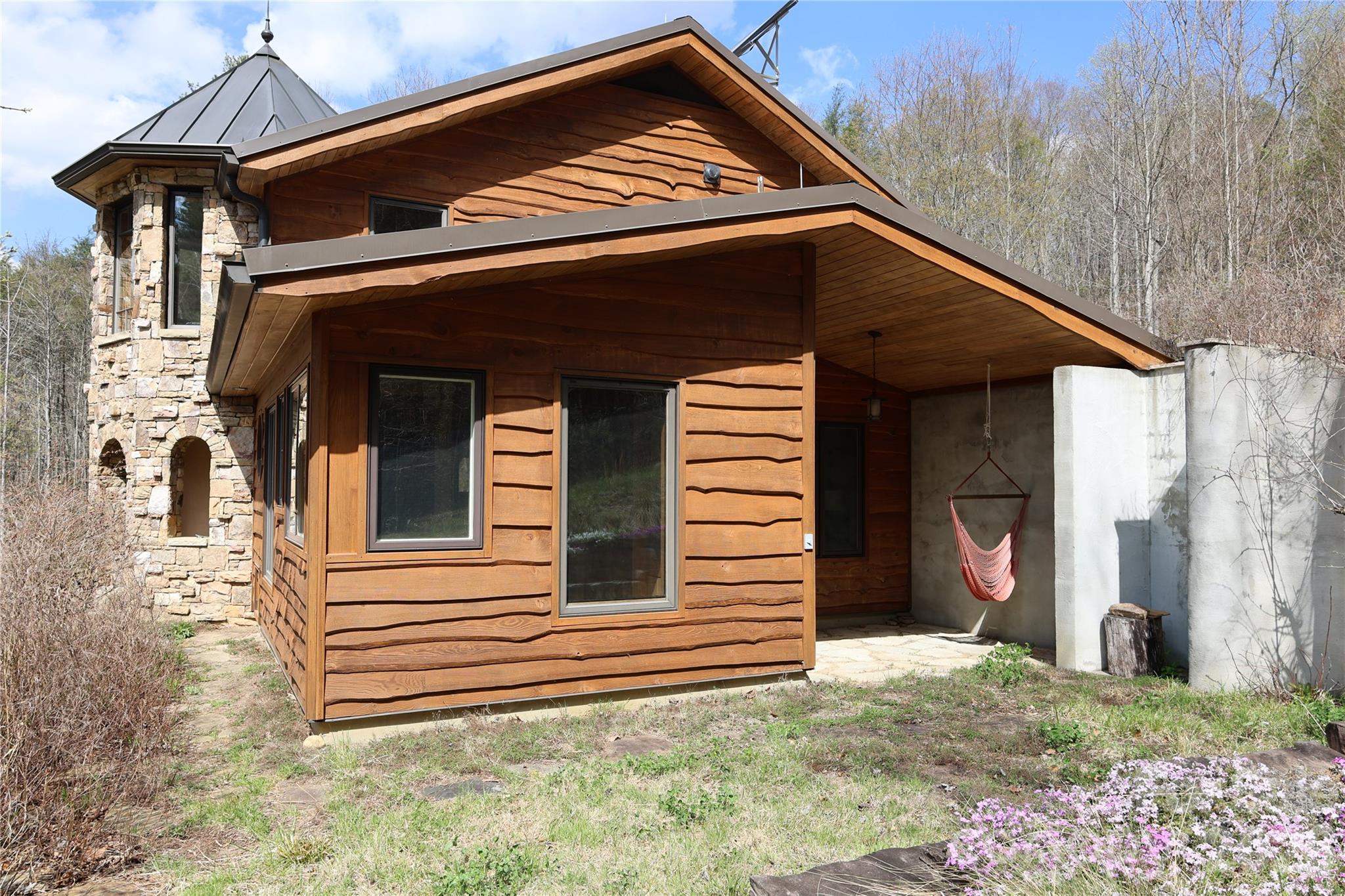 1422 Middle Fork Road Property Photo 41