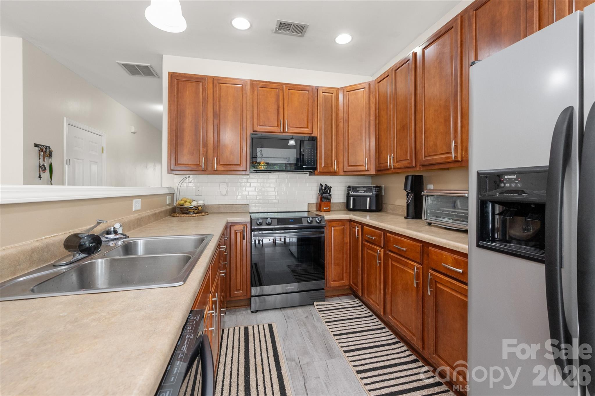 228 Tail Race Lane Property Photo 14