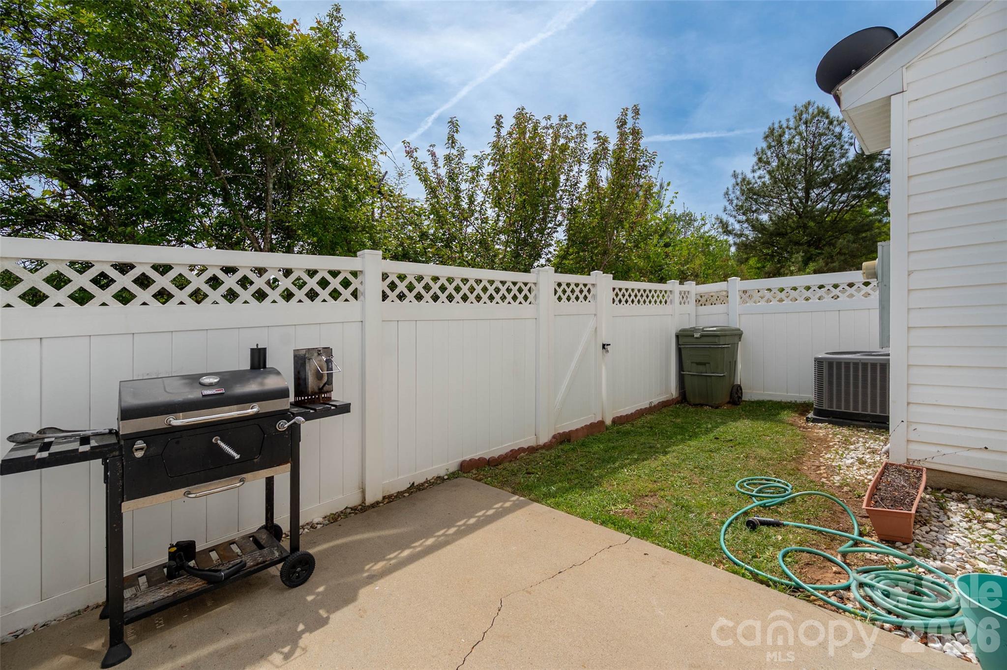 228 Tail Race Lane Property Photo 32