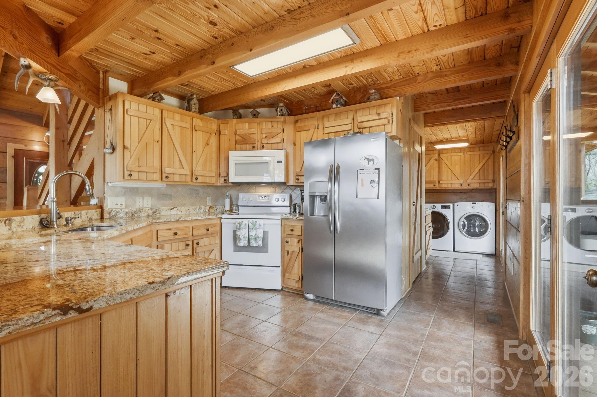 130 Hawkbill Road +barn+apartment Property Photo 13