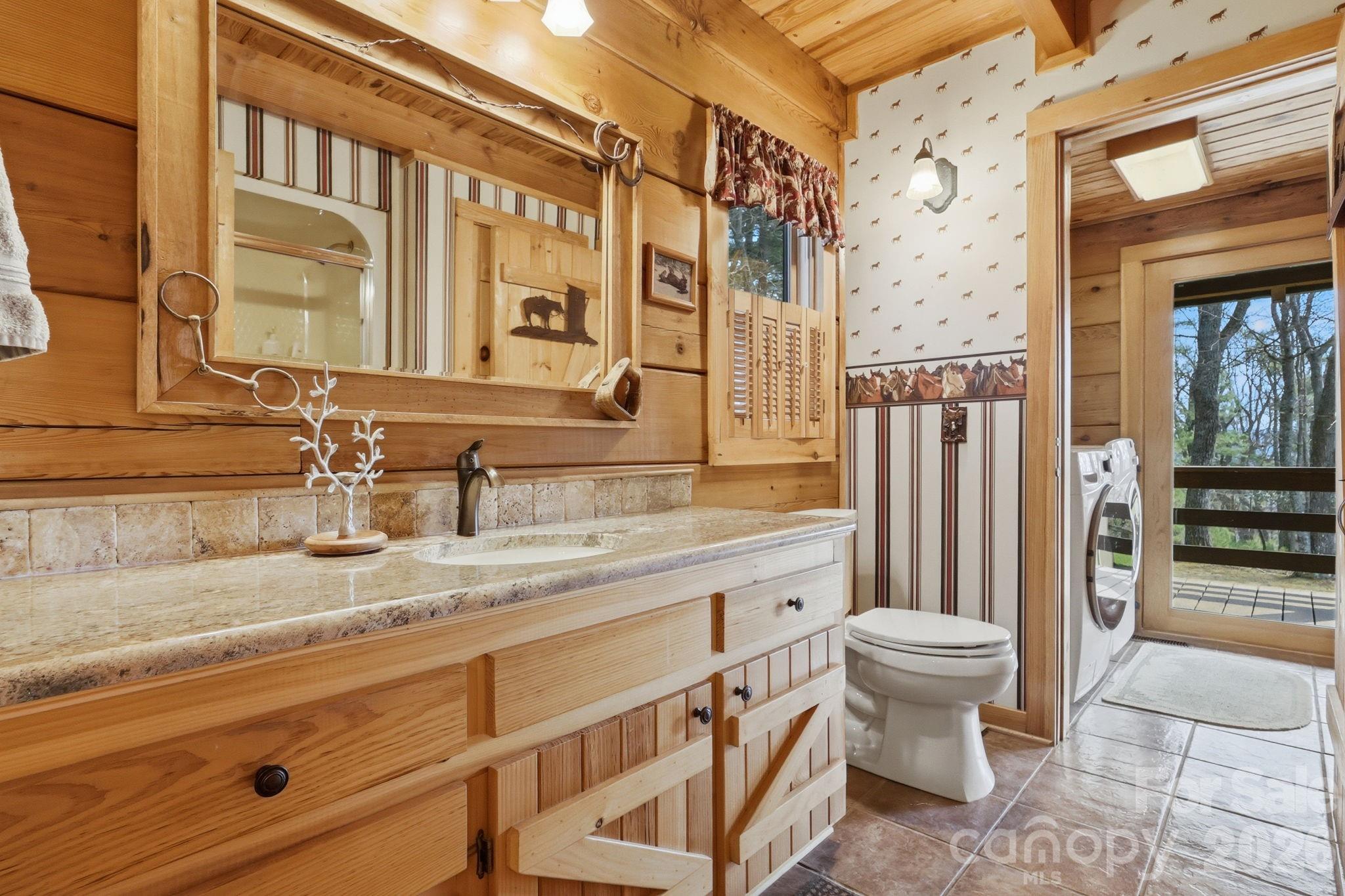 130 Hawkbill Road +barn+apartment Property Photo 18